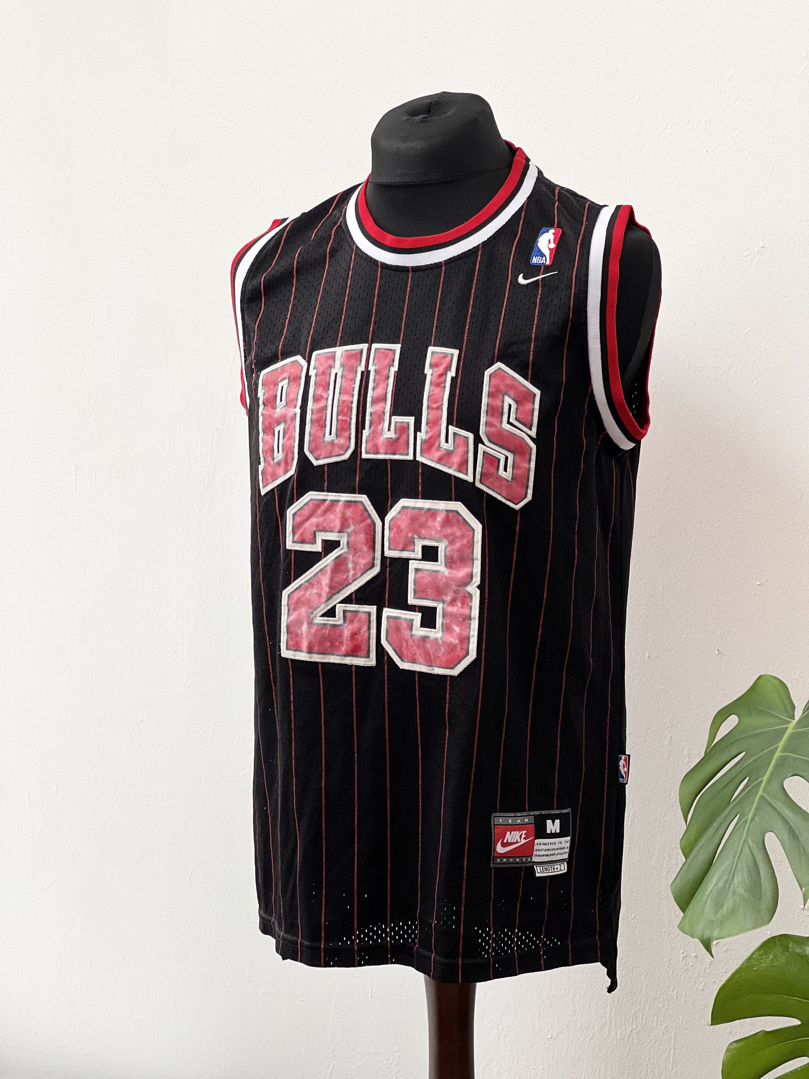 NBA × Nike × Vintage NIKE vintage `JORDAN` sleeveless T-shirt Size US S / EU 44-46 / 1 - 2 Thumbnail