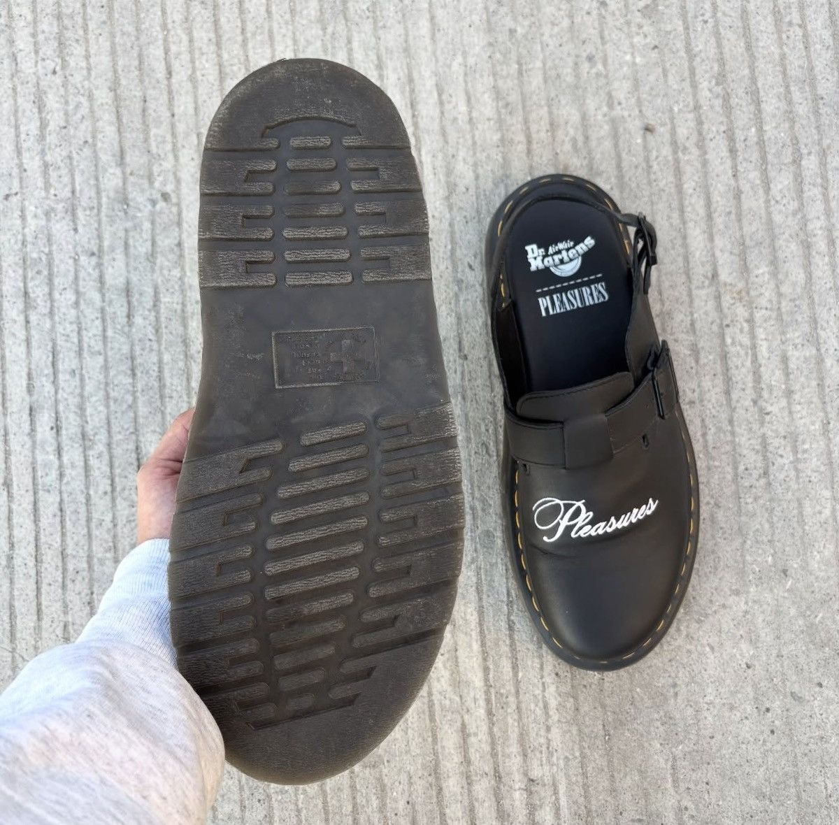 Dr. Martens × Pleasures Dr. Martens x Pleasures Jorge Mule Size US 12 / EU 45 - 6 Thumbnail
