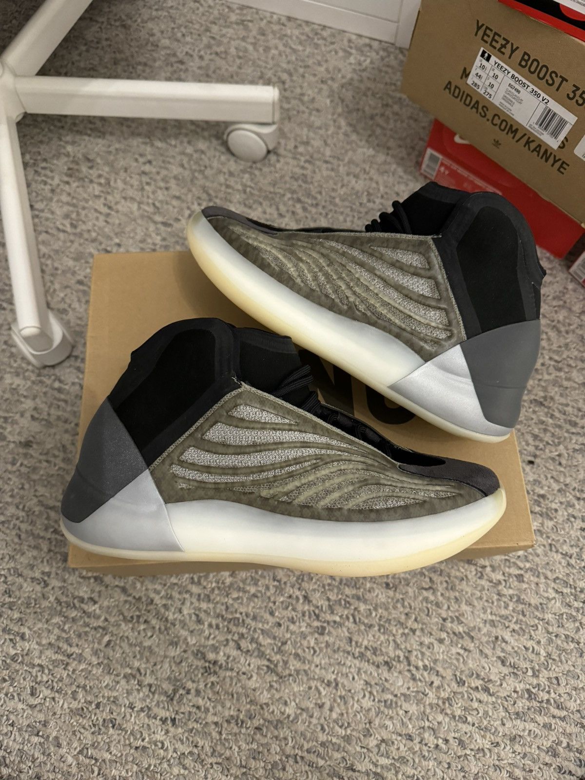 Black Yeezy M BUY Adidas Yeezy Boost 350 V2 Ash Blue M Core Black Iron