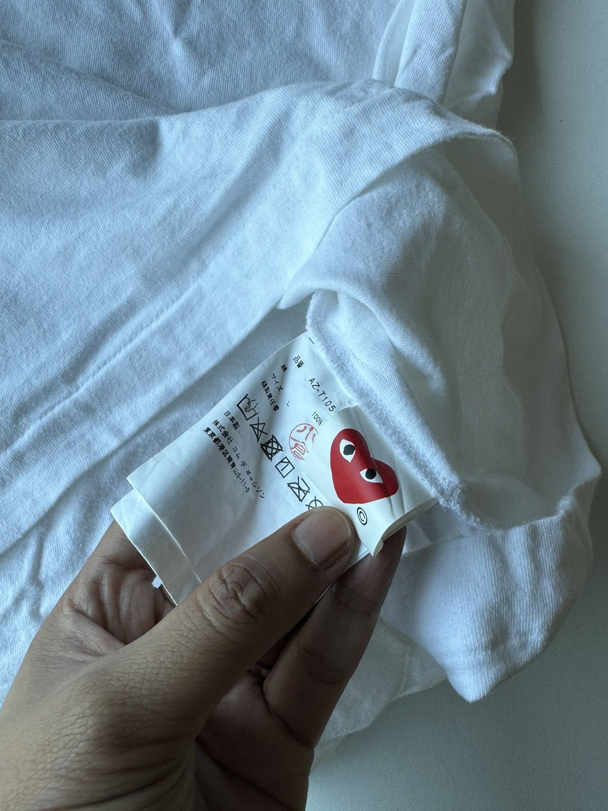 Comme des Garcons PLAY PLAY Comme Des Garcons Heart Logo White Tee Size S / US 4 / IT 40 - 4 Thumbnail