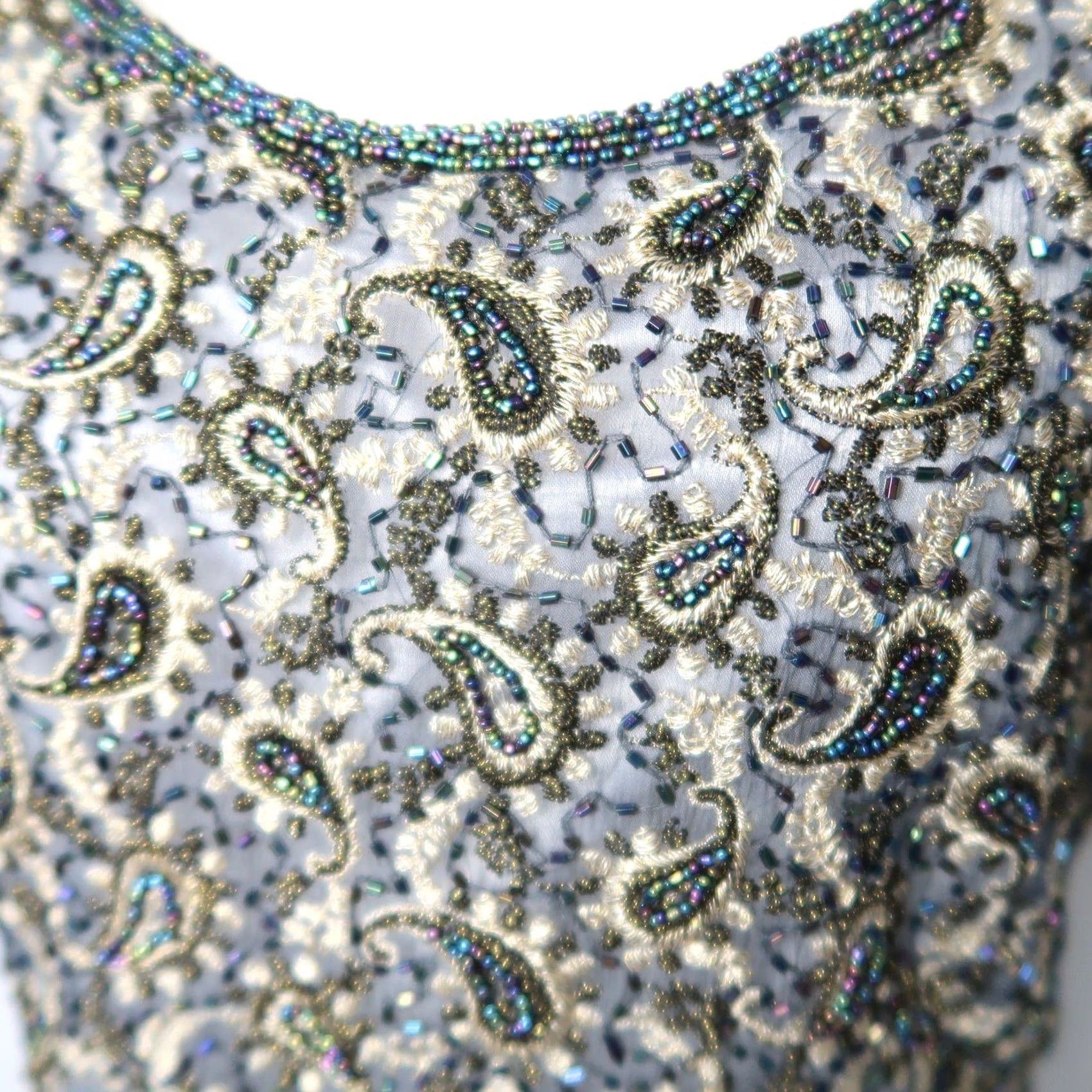 Adrianna Papell VINTAGE Adrianna Papell Shirt Petites 12P Silk Gray Blue Paisley Beaded Top Womens Size XL / US 12-14 / IT 48-50 - 3 Thumbnail