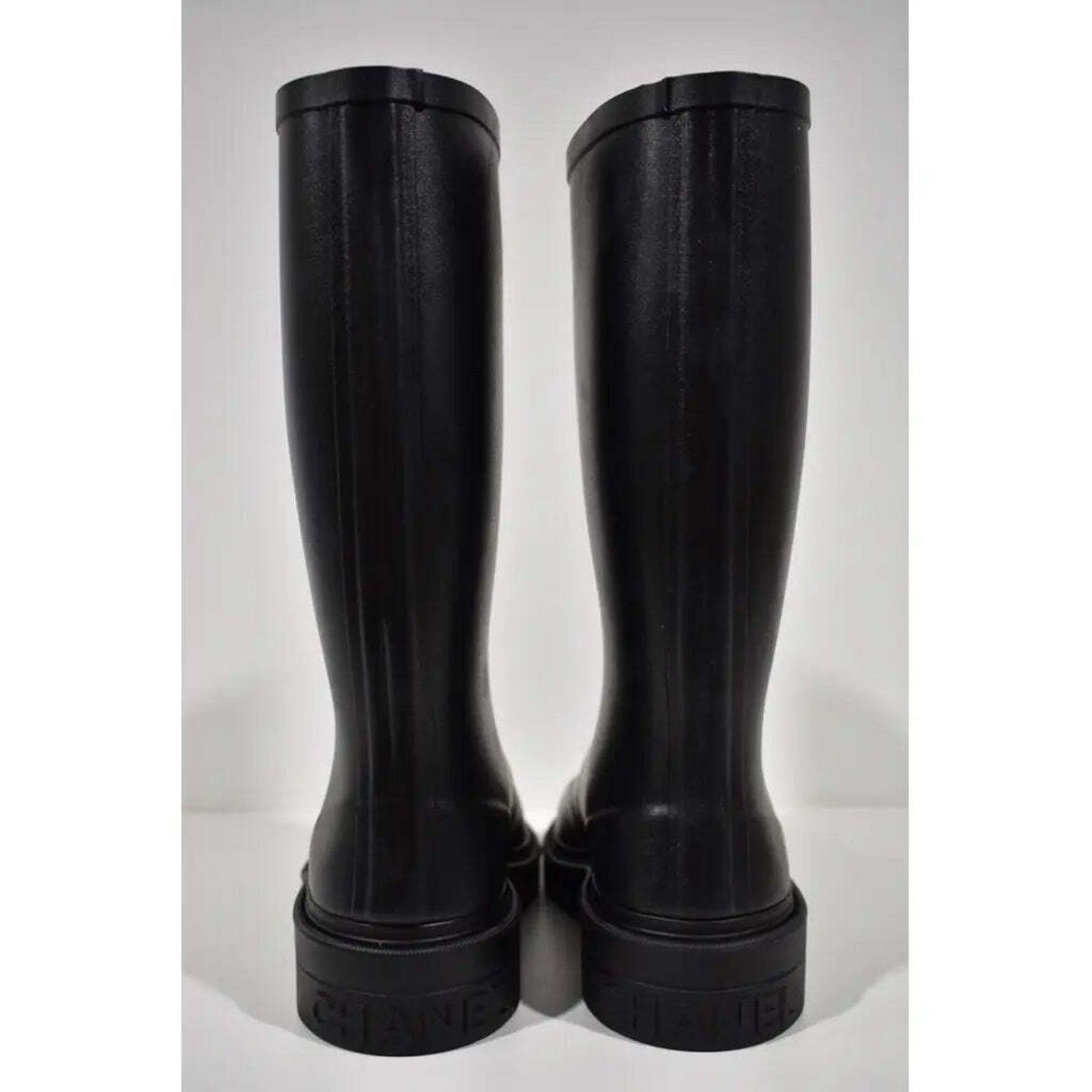Chanel Chanel 22A Black White CC Logo High Rubber Rain Boots 42 Size US 12 / IT 42 - 11 Thumbnail