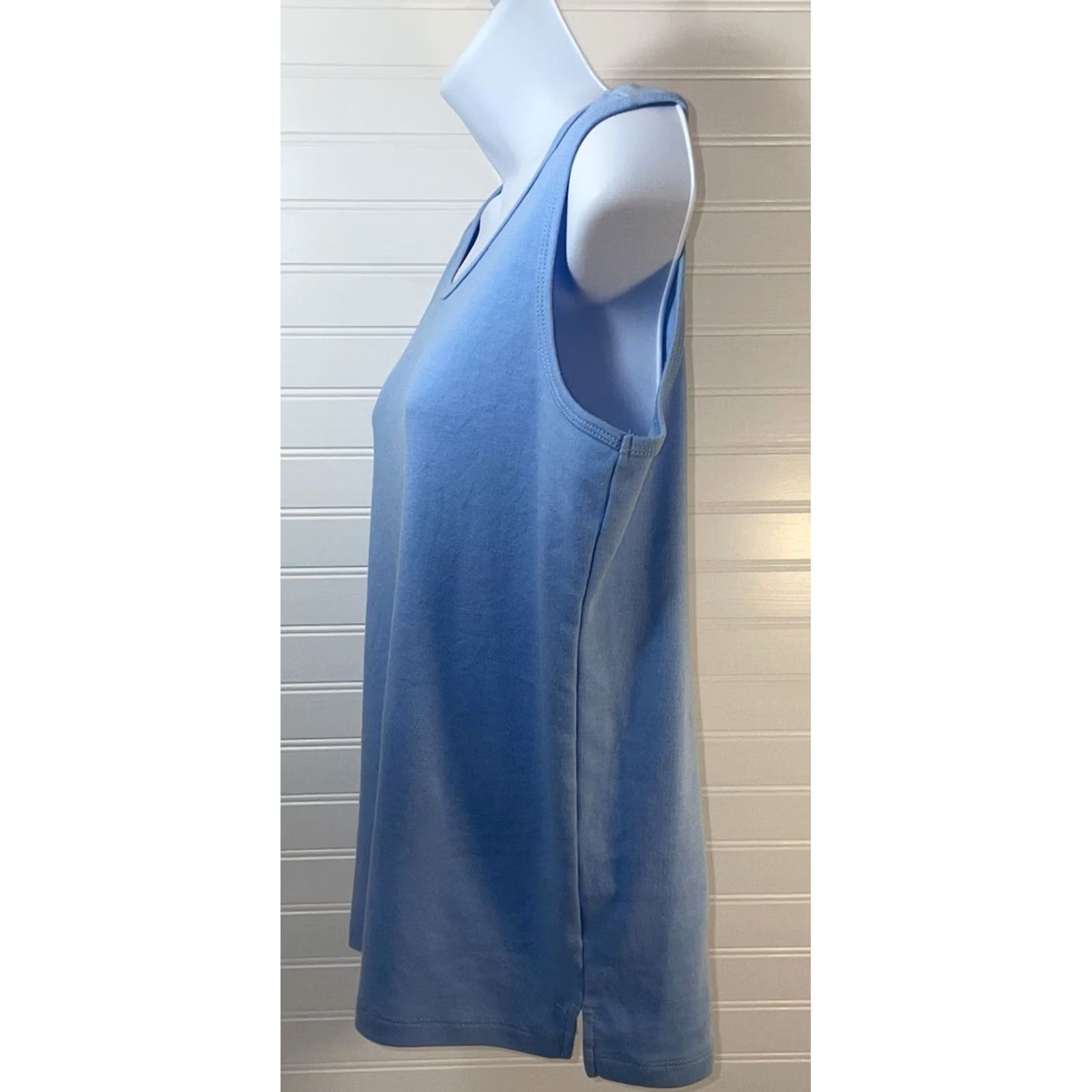 Vintage Hasting & Smith Tank Top Shirt Women Small Light Blue Round Neck Sleeveless Size S / US 4 / IT 40 - 3 Thumbnail