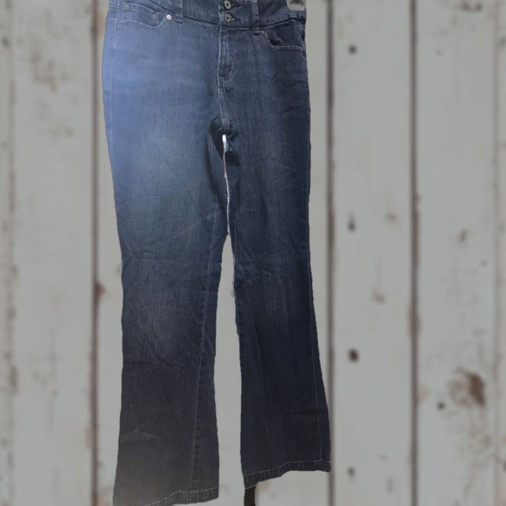 Old Navy Old Navy Jeans Women Size 6 Blue Medium Wash Sweetheart Straight Cotton Spandex Womens Size 28" / US 6 / IT 42 - 1 Thumbnail