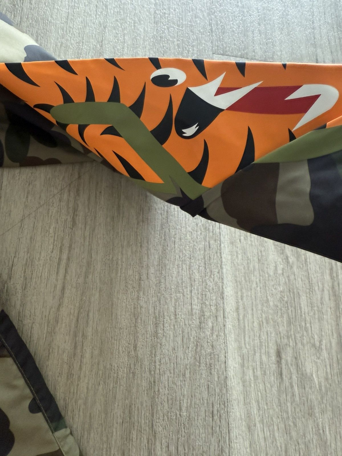 Bape Bape Green Camo Shark Windbreaker Size US M / EU 48-50 / 2 - 6 Thumbnail