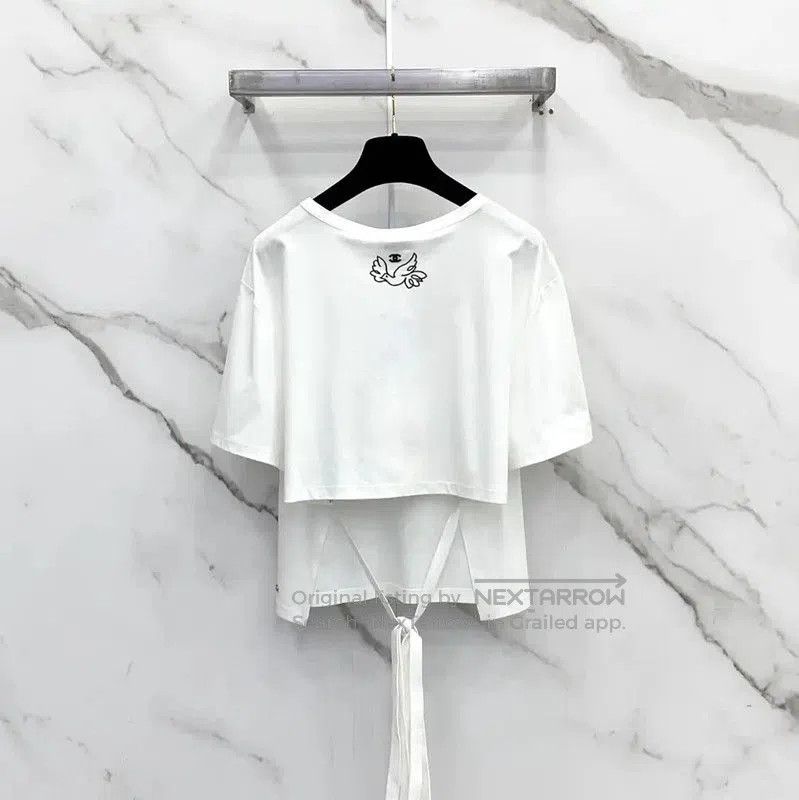 Chanel White Cotton Embroidered Short Sleeve Top .