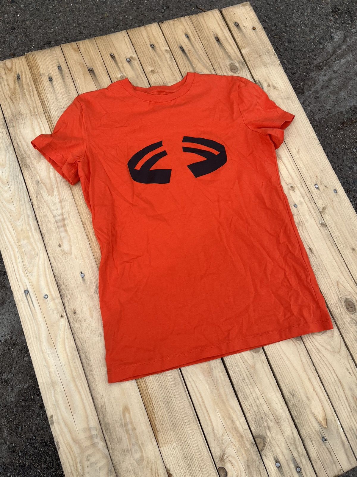 Helmut Lang SAMPLE HELMUT LANG NYC HALLOWEEN BABY TEE Size XS / US 0-2 / IT 36-38 - 1 Thumbnail
