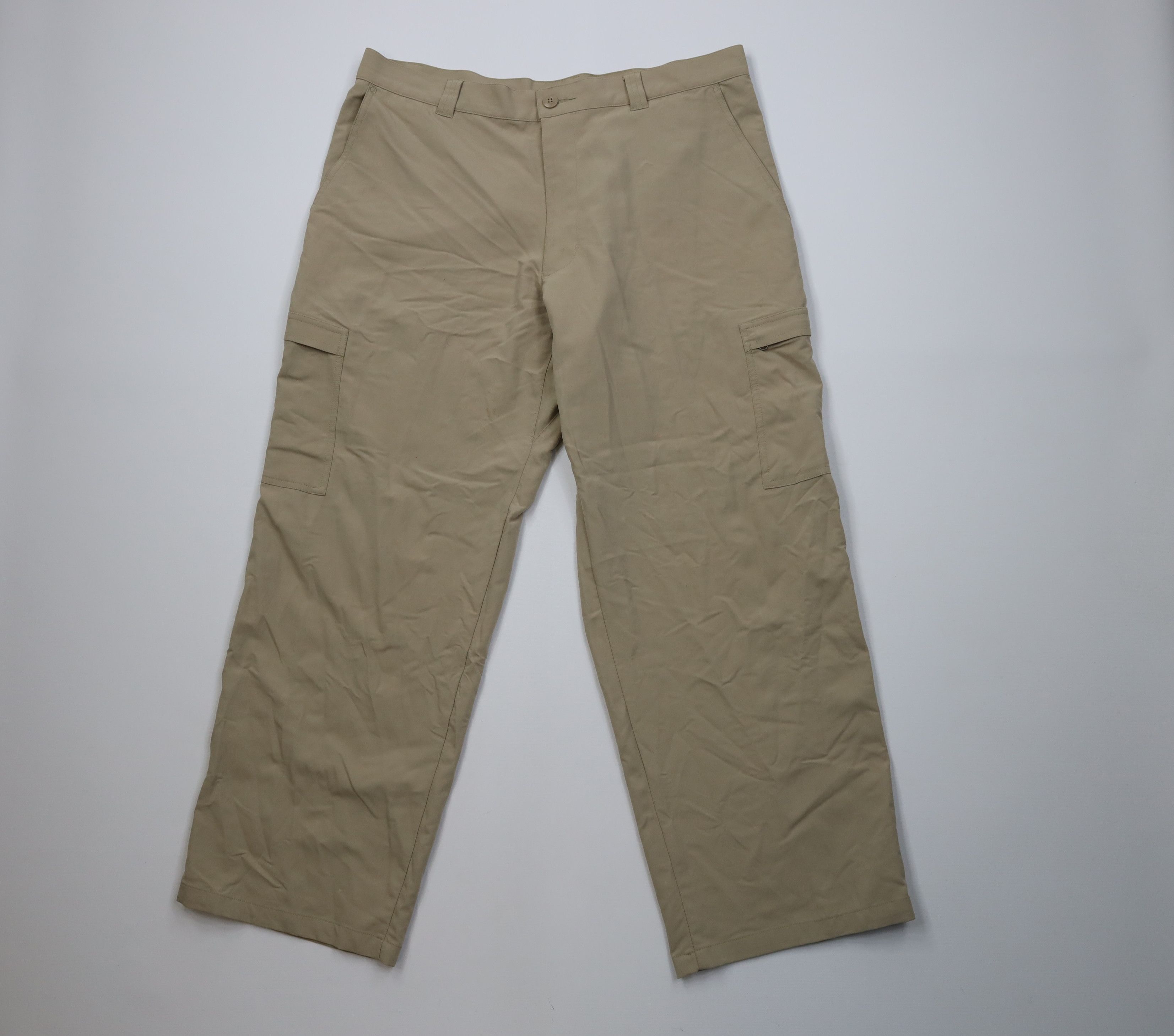 Patagonia Vintage Patagonia Spell Out Wide Leg Cargo Pants Beige Size US 38 / EU 54 - 1 Thumbnail