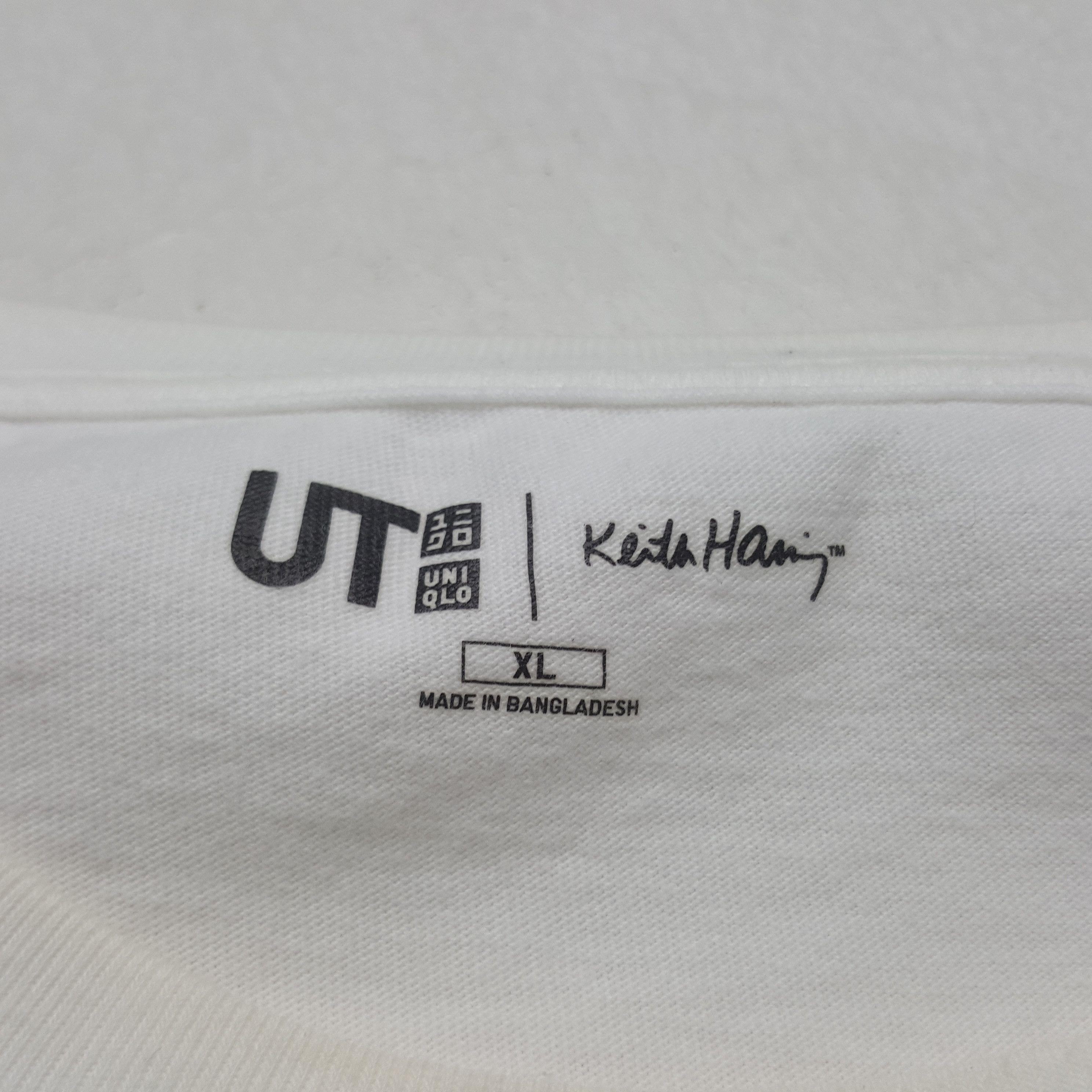 Keith Haring Vintage Keith Haring x Uniqlo Tshirt Size US L / EU 52-54 / 3 - 4 Thumbnail