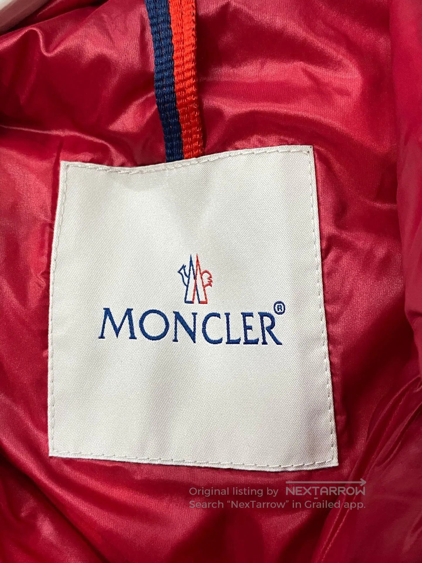 Moncler red moncler down vest for layering. Size US M / EU 48-50 / 2 - 5 Thumbnail