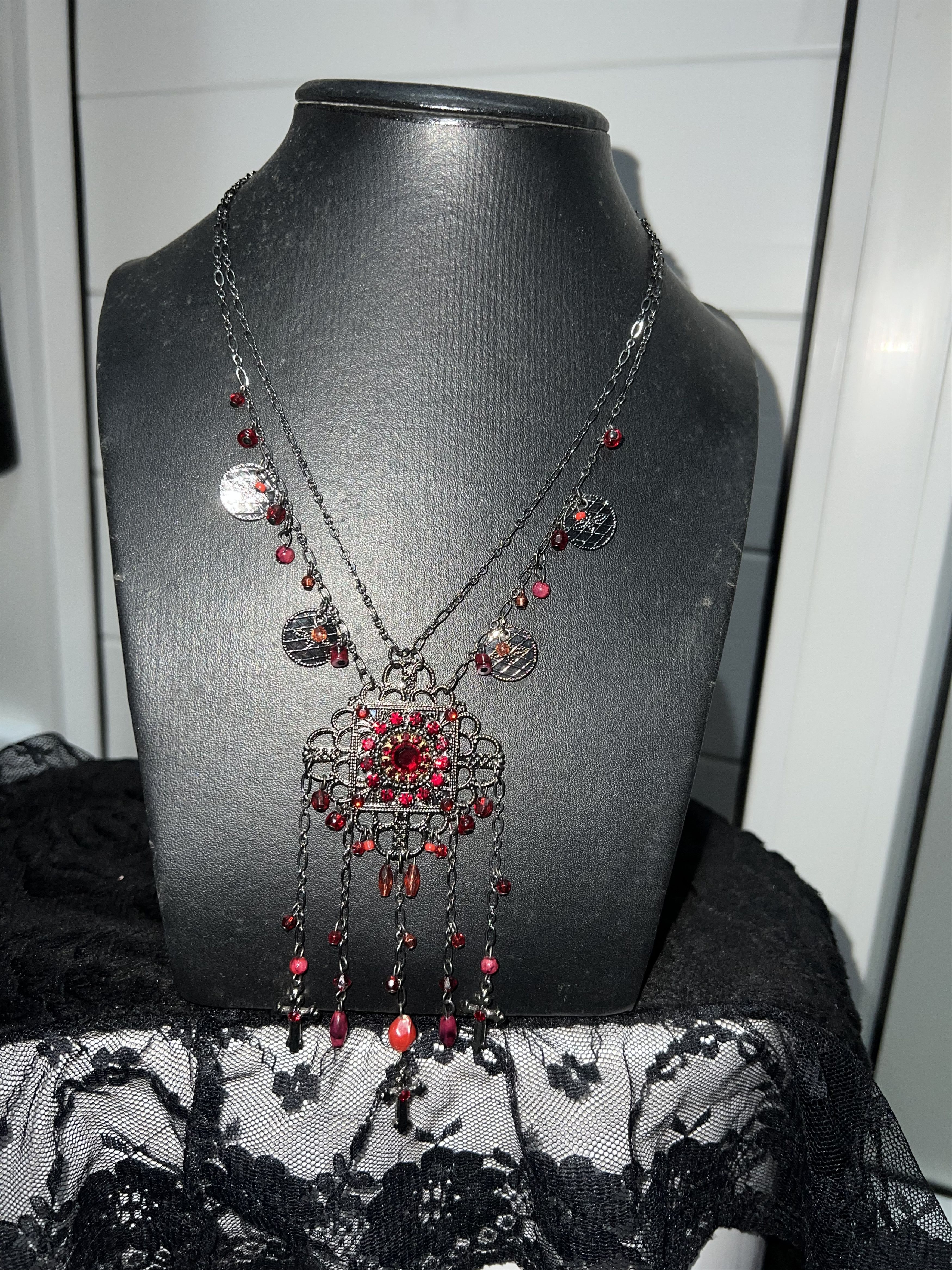Japanese Brand Gothic Victorian Red Necklace 🥀 Size ONE SIZE - 4 Thumbnail