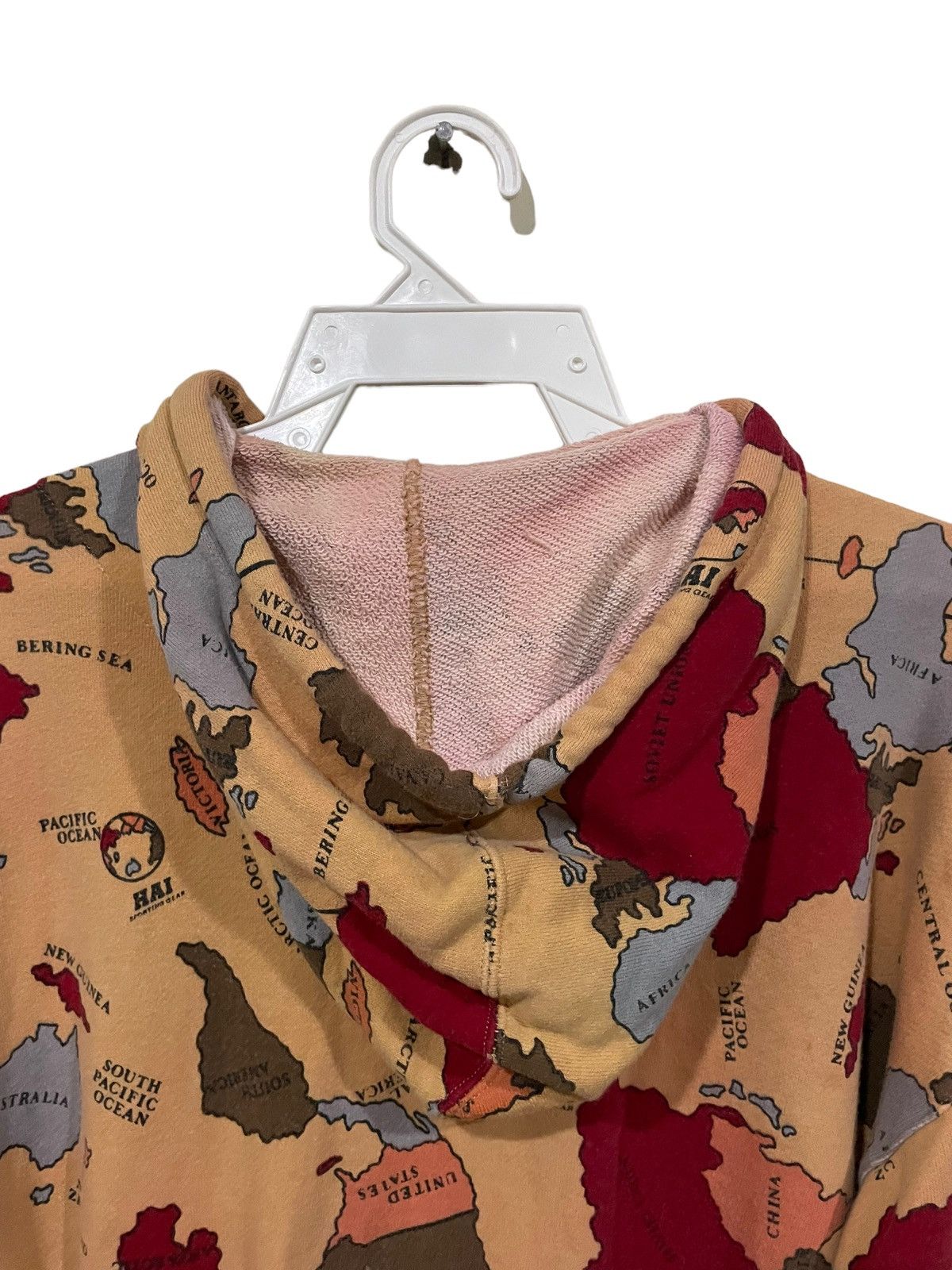 Hai Sporting Gear Issey Miyake Hai Sporting Gear 80s AOP Map Distressed Hoodie Size US M / EU 48-50 / 2 - 10 Thumbnail