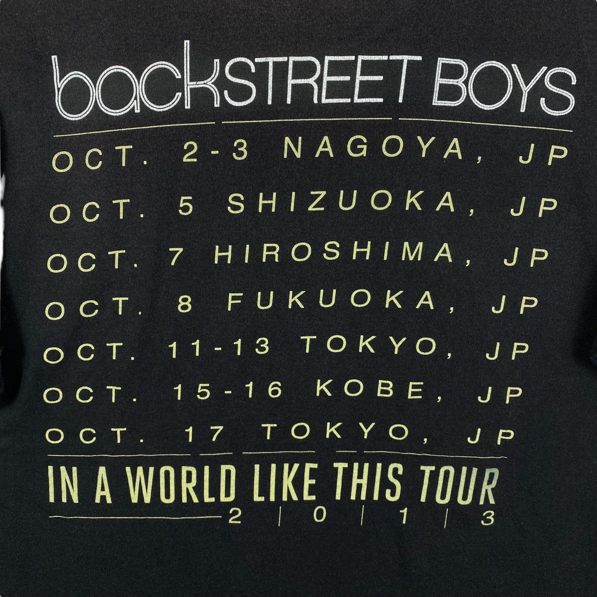 Band Tees Vintage Back Street Boys In A World Like This Tour 2013 Size US M / EU 48-50 / 2 - 5 Thumbnail