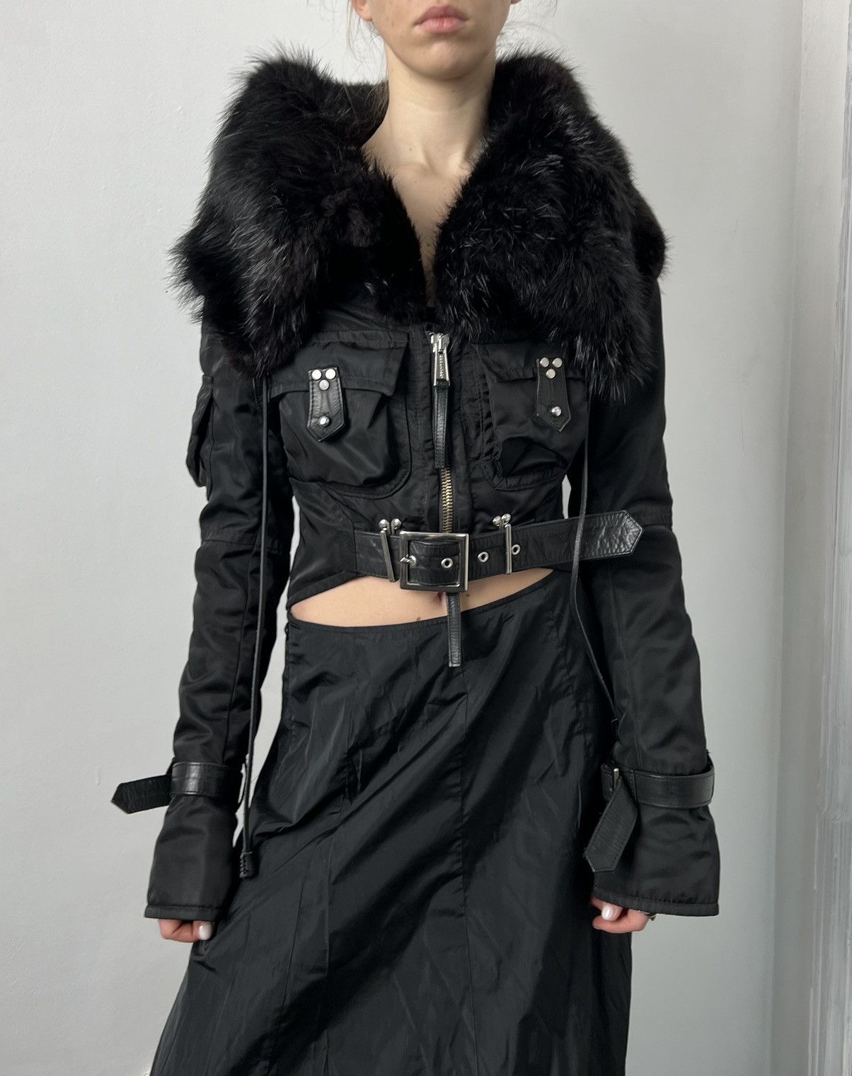 image of Avant Garde x Dsquared2 Fw 05 Runaway Cropped Aviator Jacket in Black, Women's (Size Small)