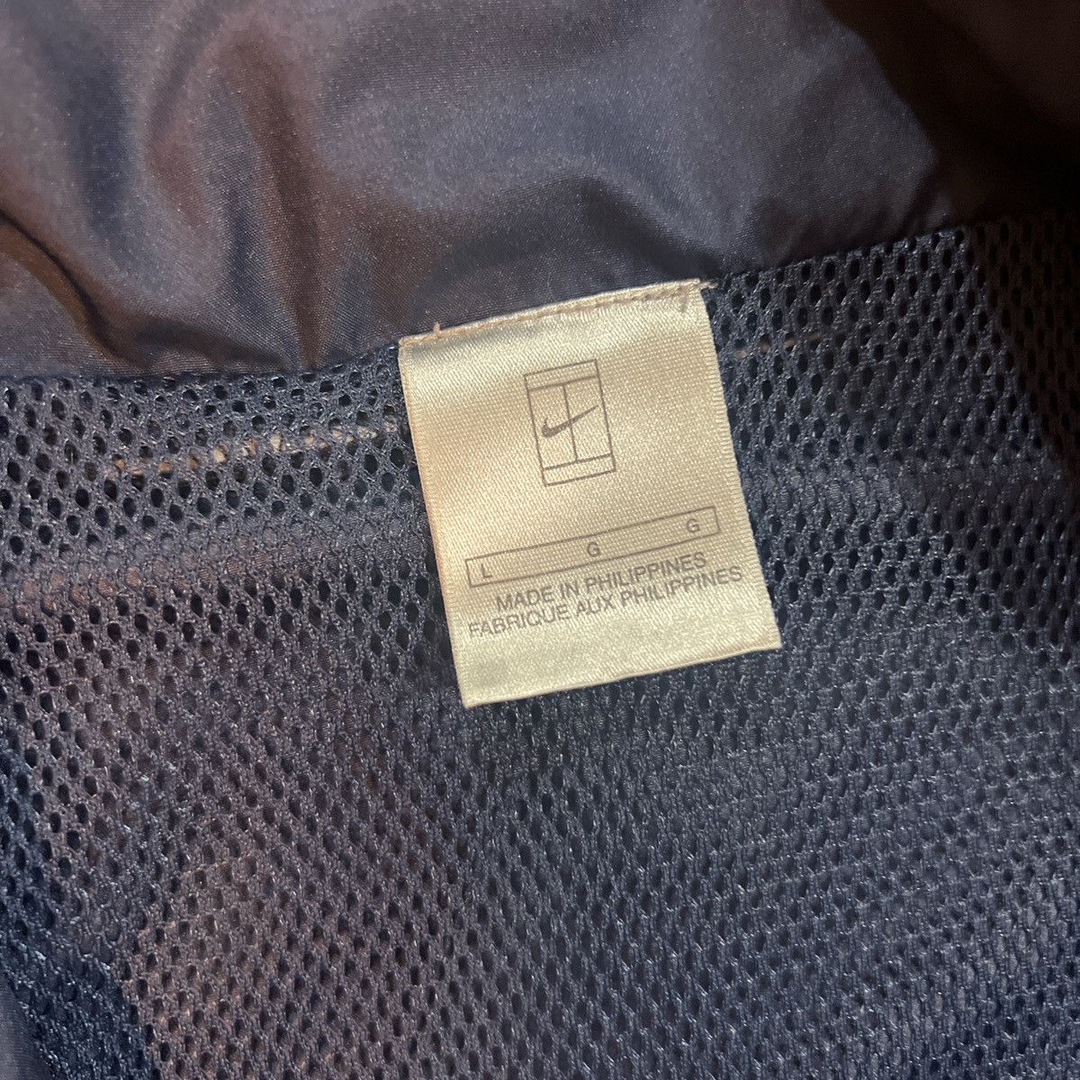 Nike × Vintage Vintage Nike Tennis zip up Size US L / EU 52-54 / 3 - 3 Thumbnail