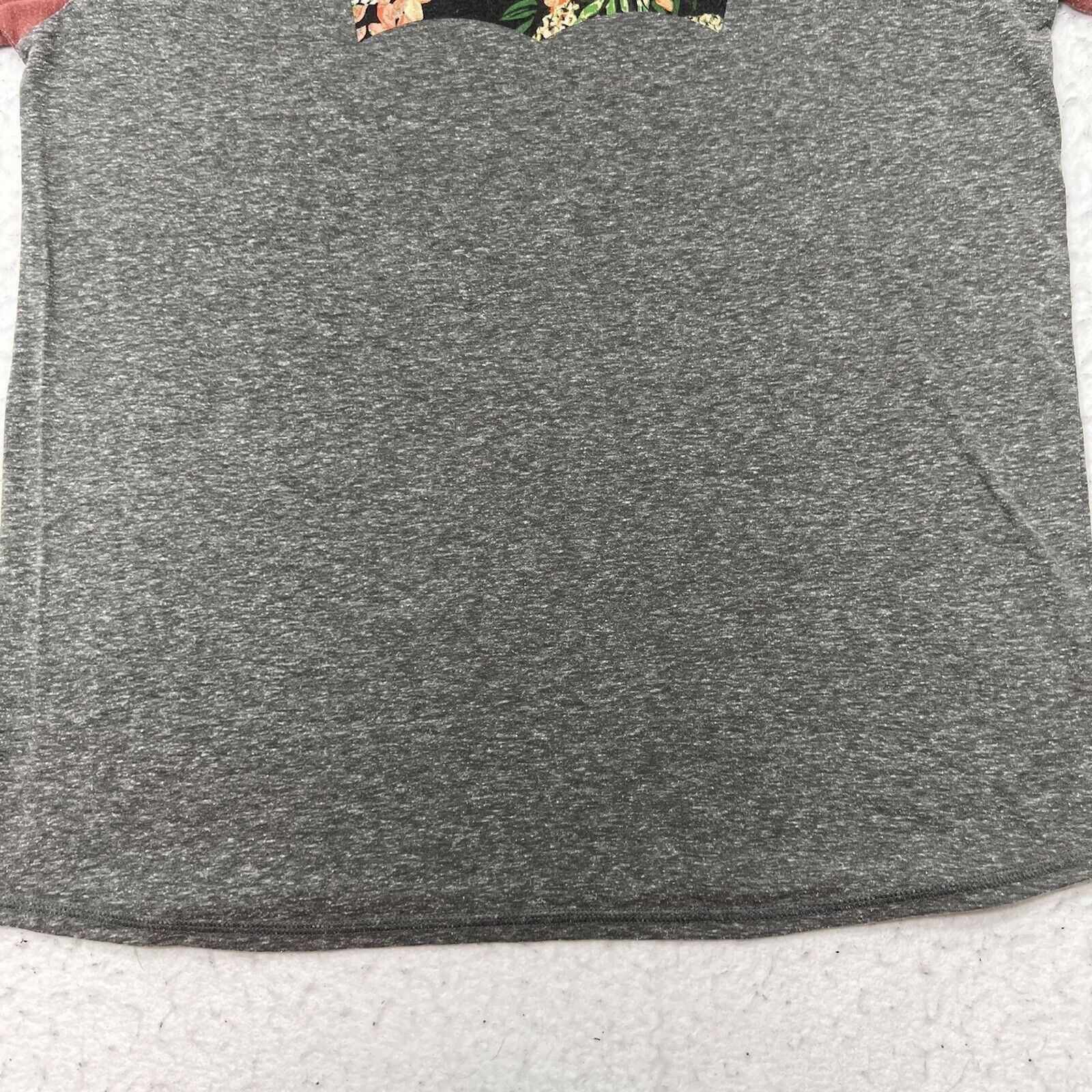 Levi's Levi's Medium Gray Floral Patterned Logo Graphic T Shirt Size US M / EU 48-50 / 2 - 6 Thumbnail
