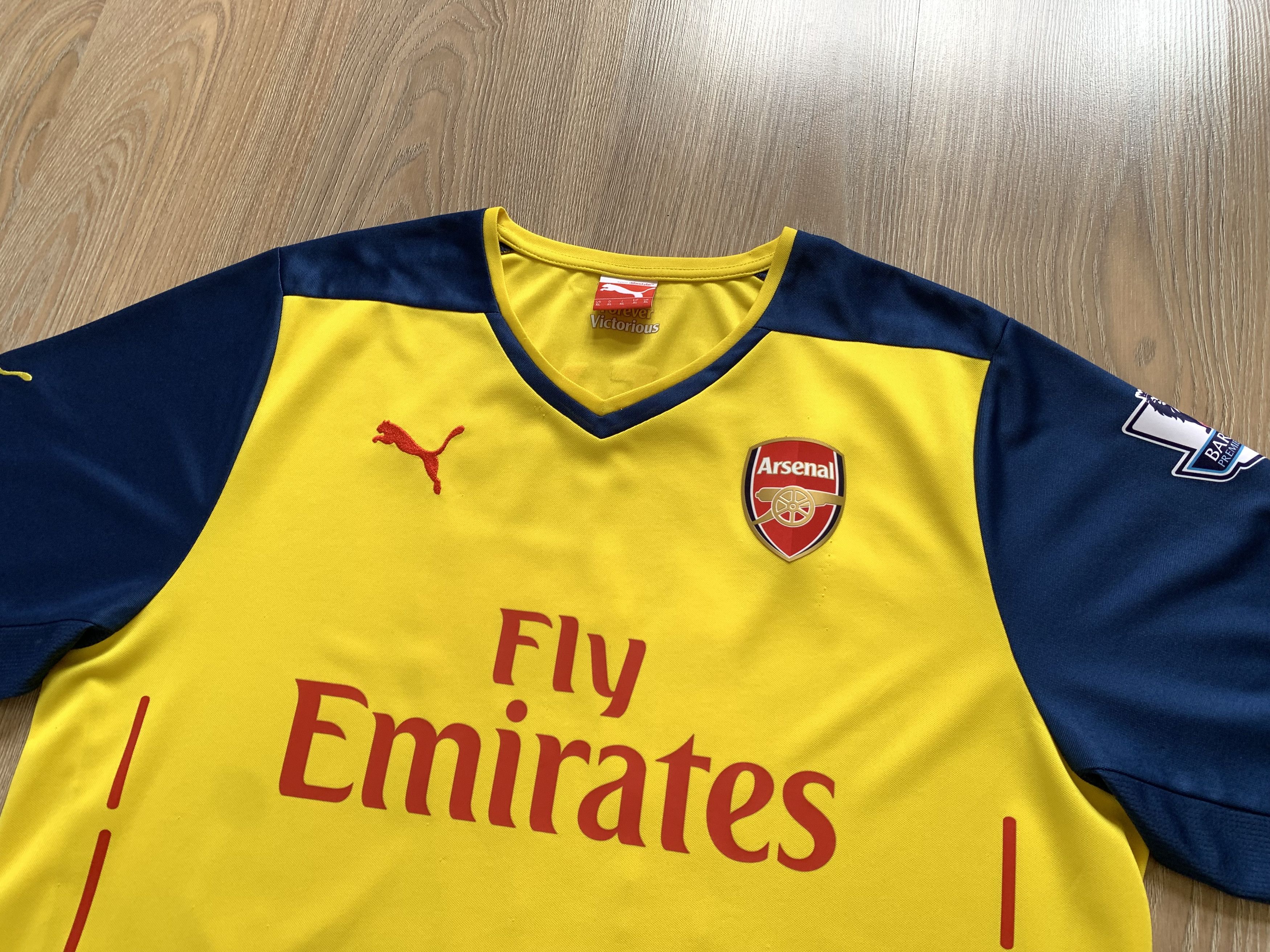 Puma × Vintage Vintage Puma Arsenal Away Shirt #17 Alexis Sánchez Size US XL / EU 56 / 4 - 5 Thumbnail