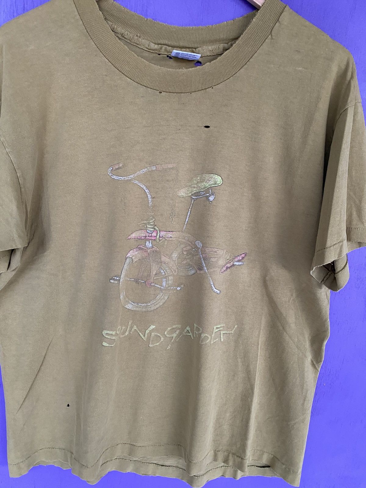 Band Tees Vintage 1994 Soundgarden pushead distressed tour tee Size US L / EU 52-54 / 3 - 3 Thumbnail
