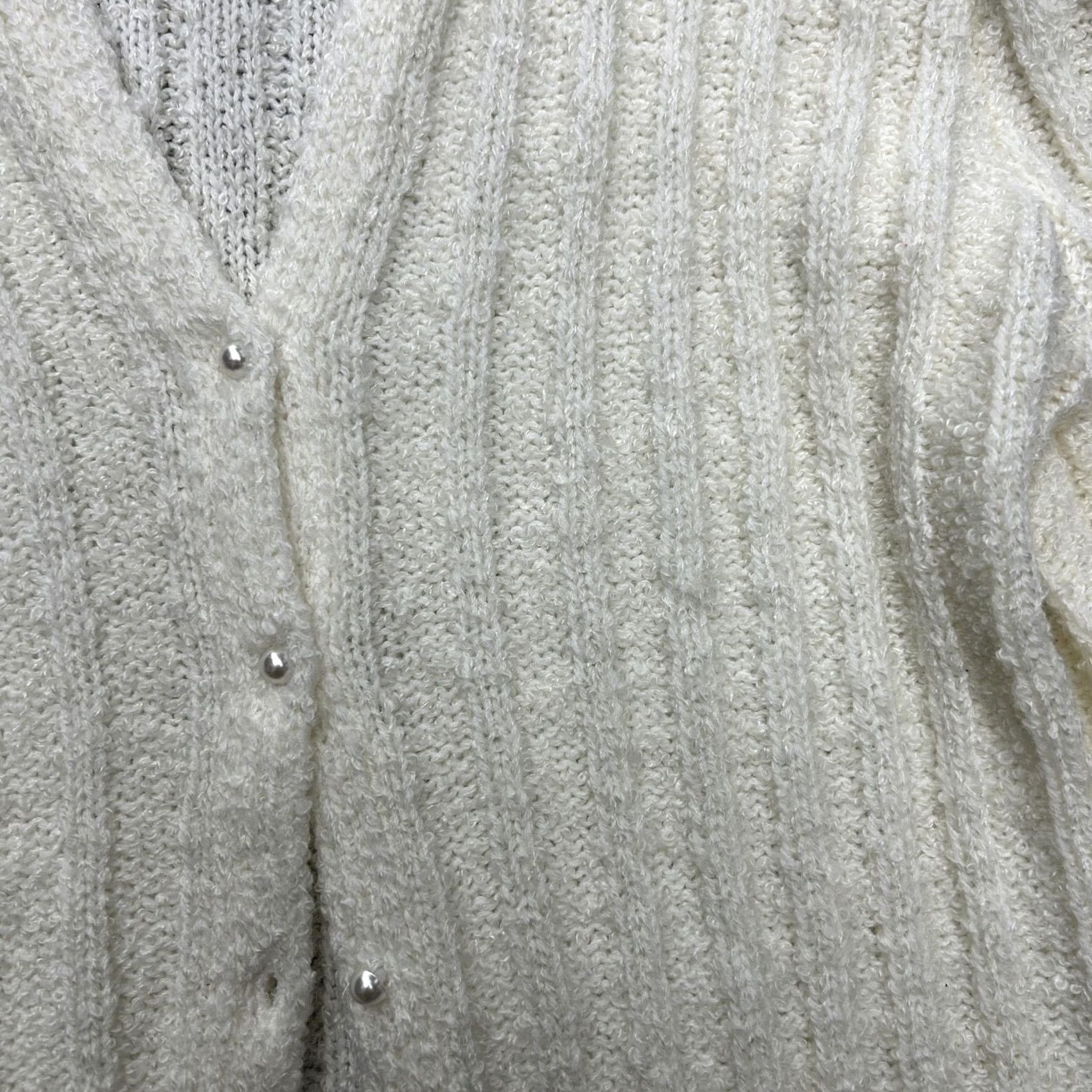 Vintage VINTAGE Maggie Lawrence Sweater Womens 20W White Cardigan Pearl Buttons 80s Size 3XL / US 20-22 - 2 Thumbnail