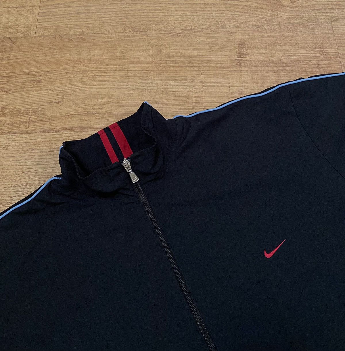 Nike Nike Track Jacket x Vintage x Streetwear Size US XL / EU 56 / 4 - 2 Thumbnail