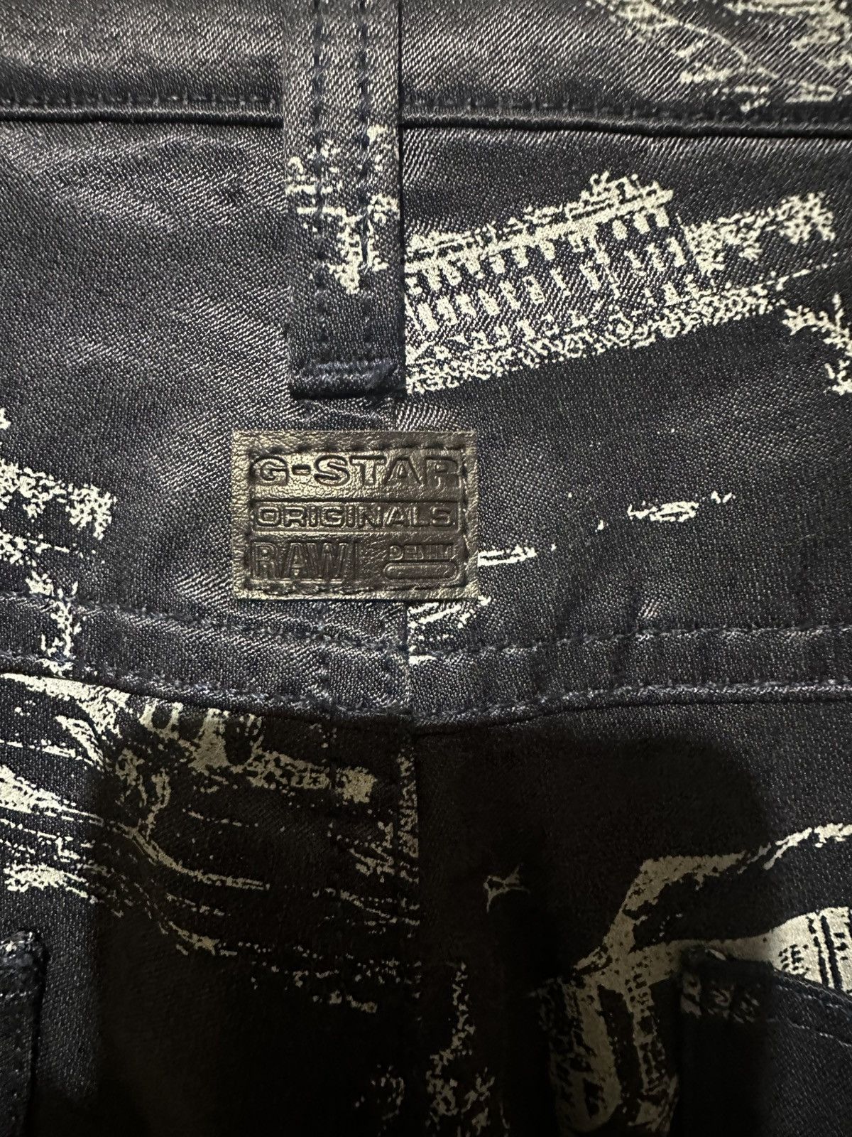 G-Star × Pharrell G-Star RAW Elwood X25 Pharrell Williams –Toile de Jouy Print Size US 32 / EU 48 - 6 Thumbnail