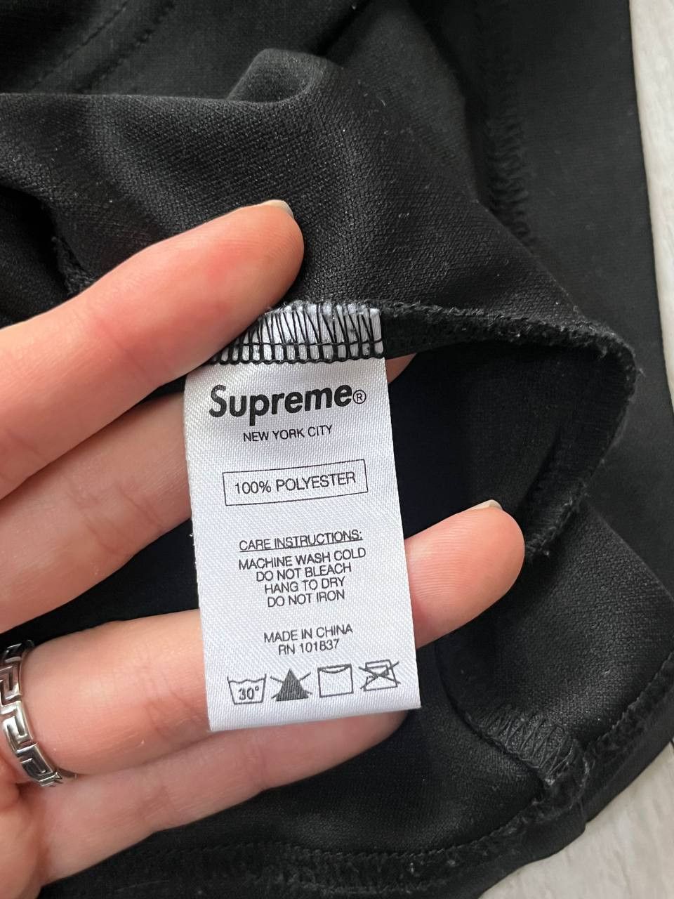 Supreme Supreme In God We Trust Long Sleeve Back big logo Size US L / EU 52-54 / 3 - 9 Thumbnail