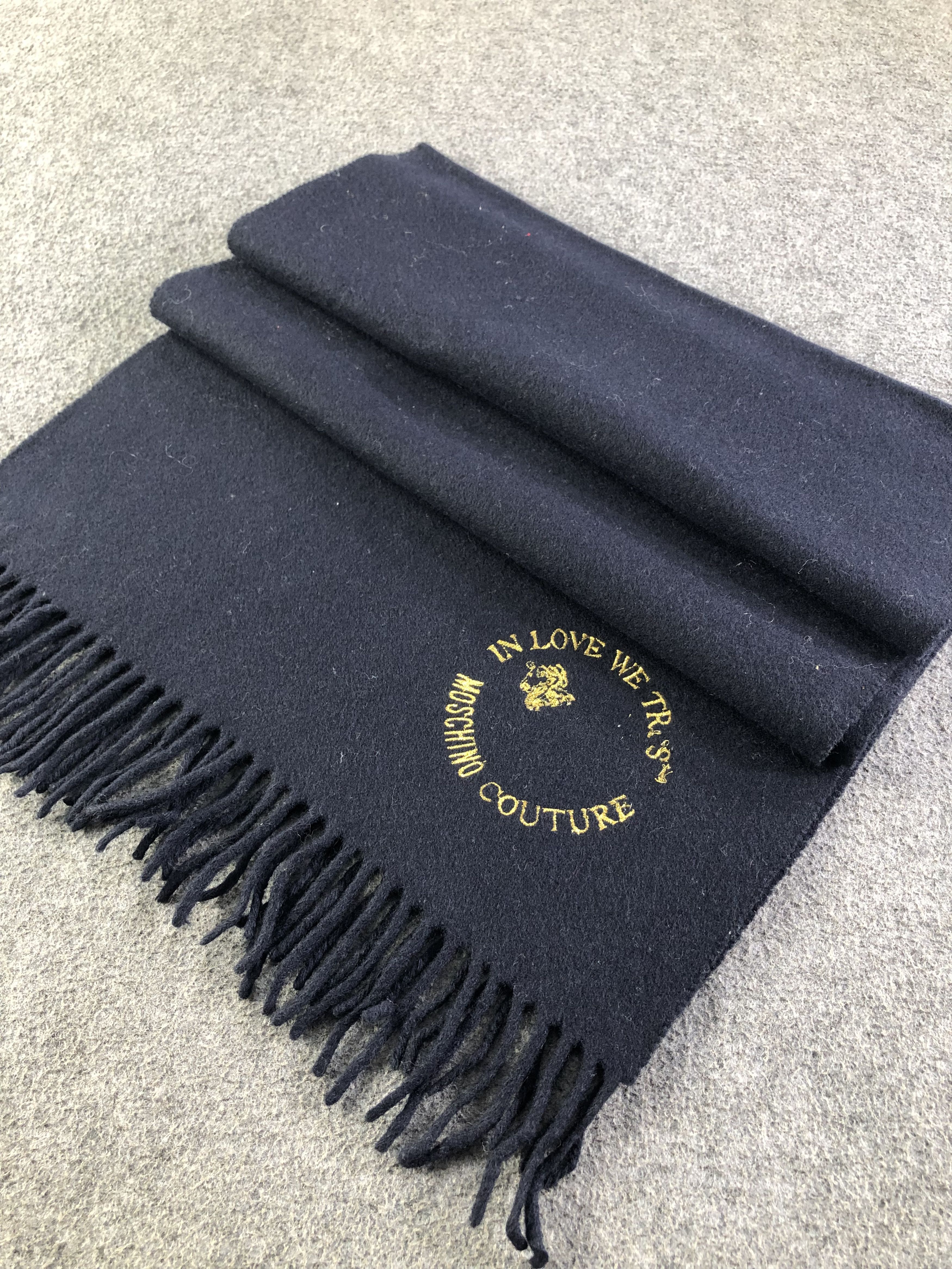 Vintage Moschino Scarf / Muffler / Neckwear SS1323 Size ONE SIZE - 3 Thumbnail