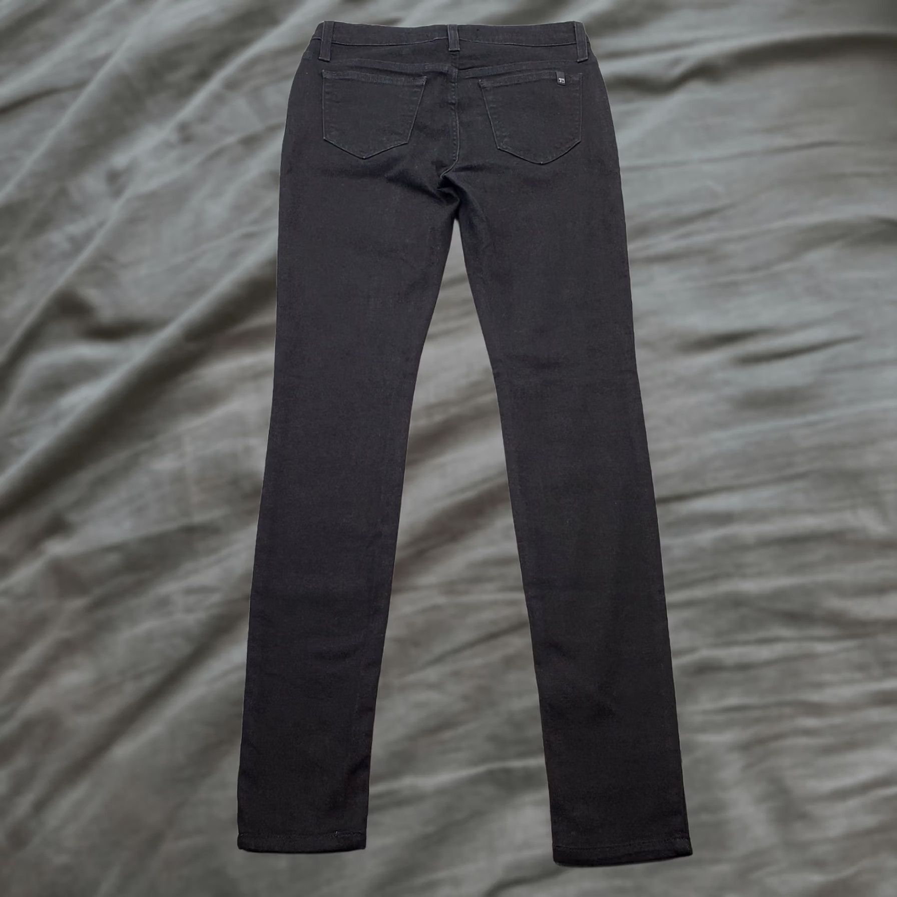 Vintage Joe's Jeans Skinny Jeans Womens Size 27 Black Denim 5-Pocket Design Dark Wash Slim Fit Size 27" / US 4 / IT 40 - 1 Thumbnail
