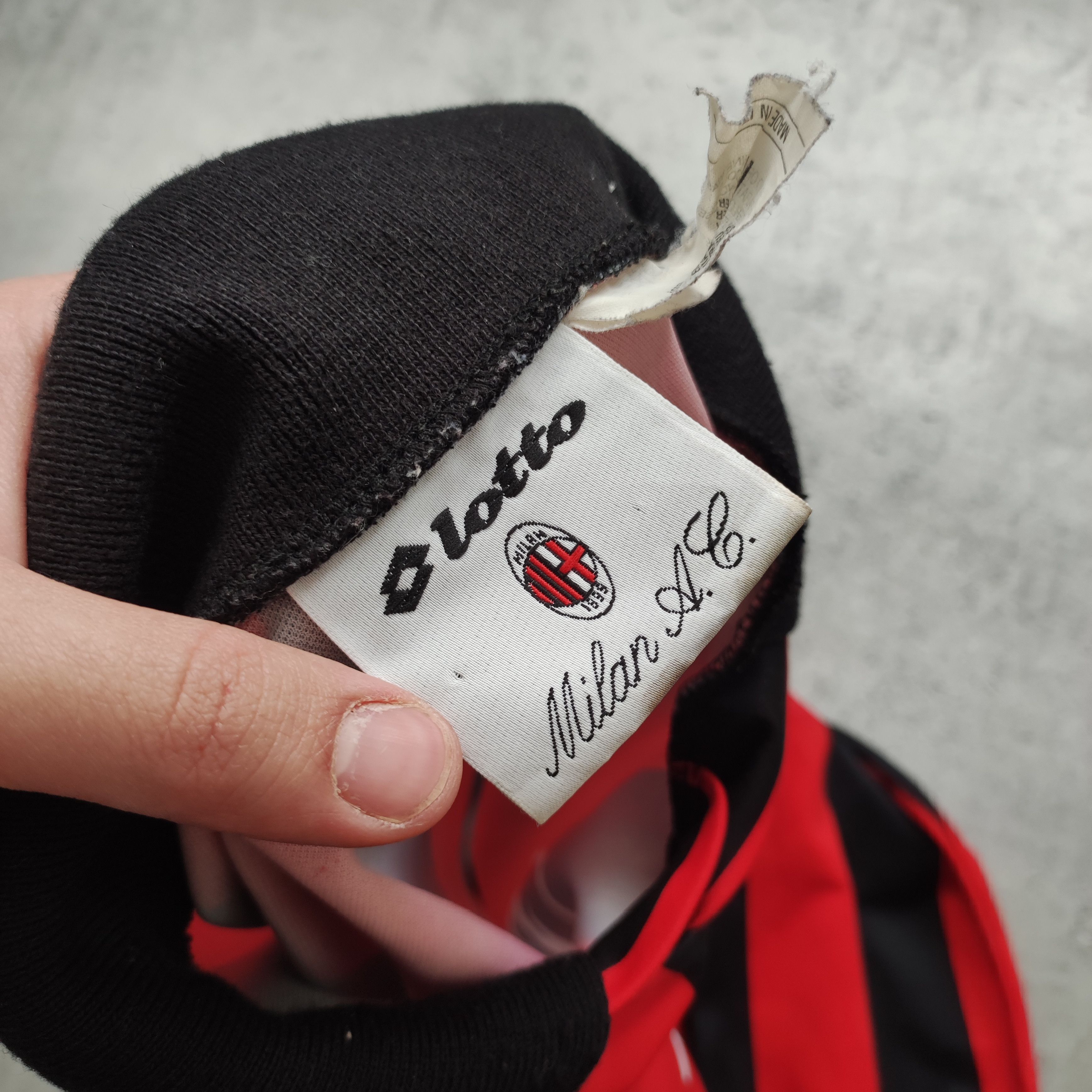 Other Unique 1/1 AC Milano 1993 Match Lotto Longsleeve Jersey Size US M / EU 48-50 / 2 - 8 Thumbnail