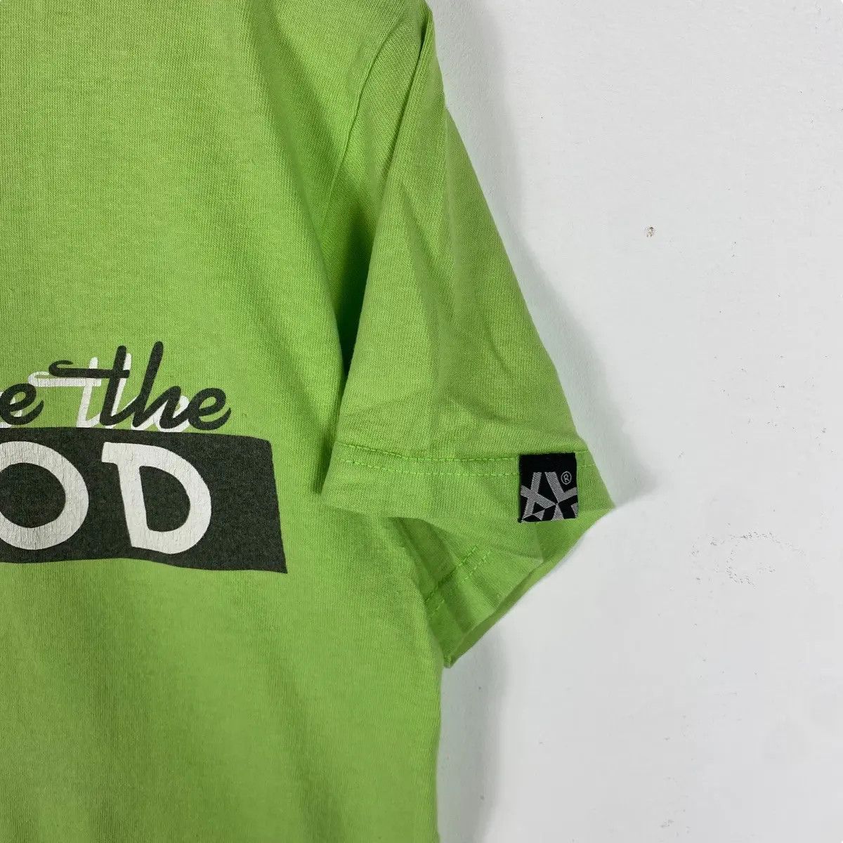 Vintage Vintage 00's X-LARGE Come Experience The Hood Distressed Tee Size US M / EU 48-50 / 2 - 3 Thumbnail