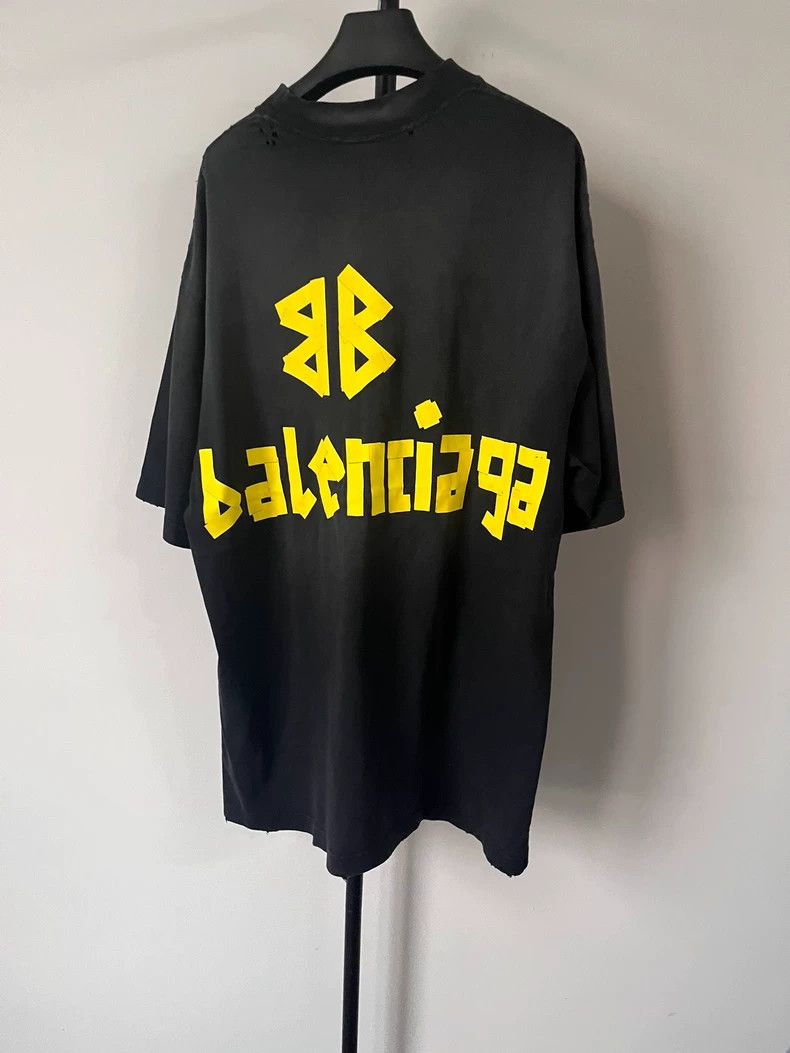 Balenciaga Balenciaga Adhesive tape adhesive tape short-sleeved T-shi Size US S / EU 44-46 / 1 - 2 Thumbnail