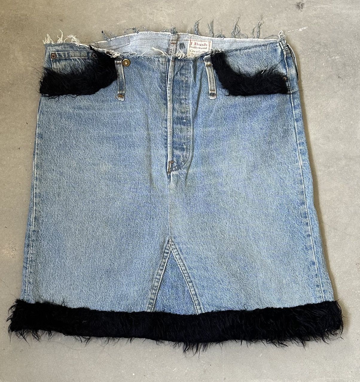 Vintage VINTAGE J BUSH HOLLYWOOD SHERPA SKIRT Size 28" / US 6 / IT 42 - 1 Thumbnail