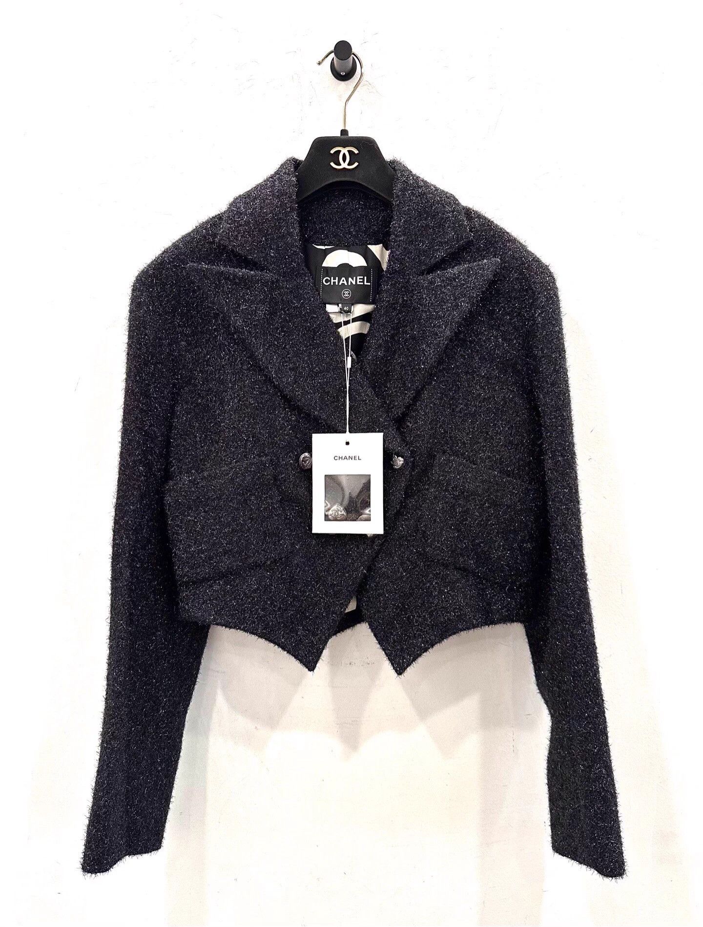 Chanel Chanel Women's Black Knit Cardi Silver Heart CC Button FR40 Size M / US 6-8 / IT 42-44 - 1 Thumbnail