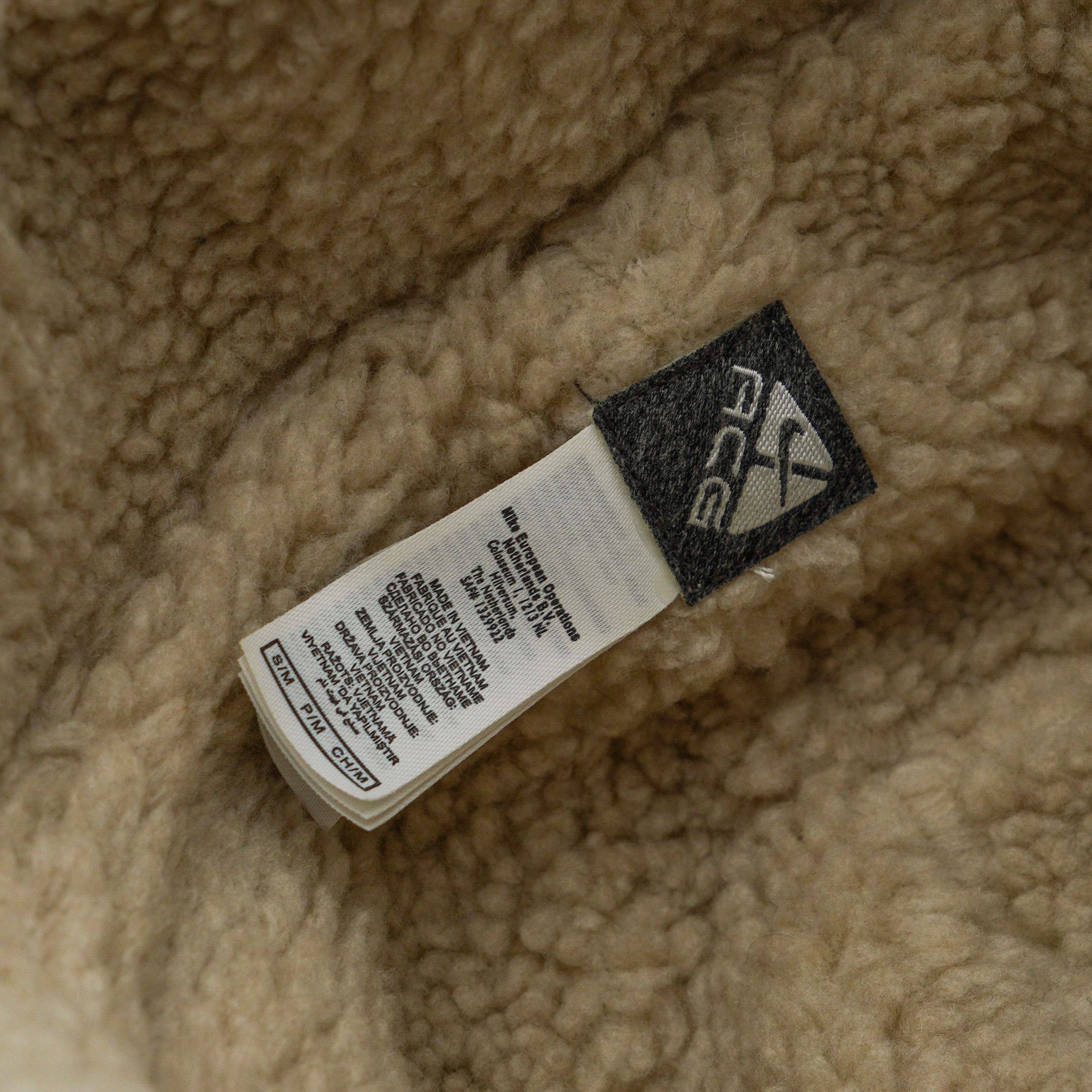 Nike ACG Nike ACG White Leather Shearling Lined Logo Ear Flap Hat Size ONE SIZE - 9 Thumbnail