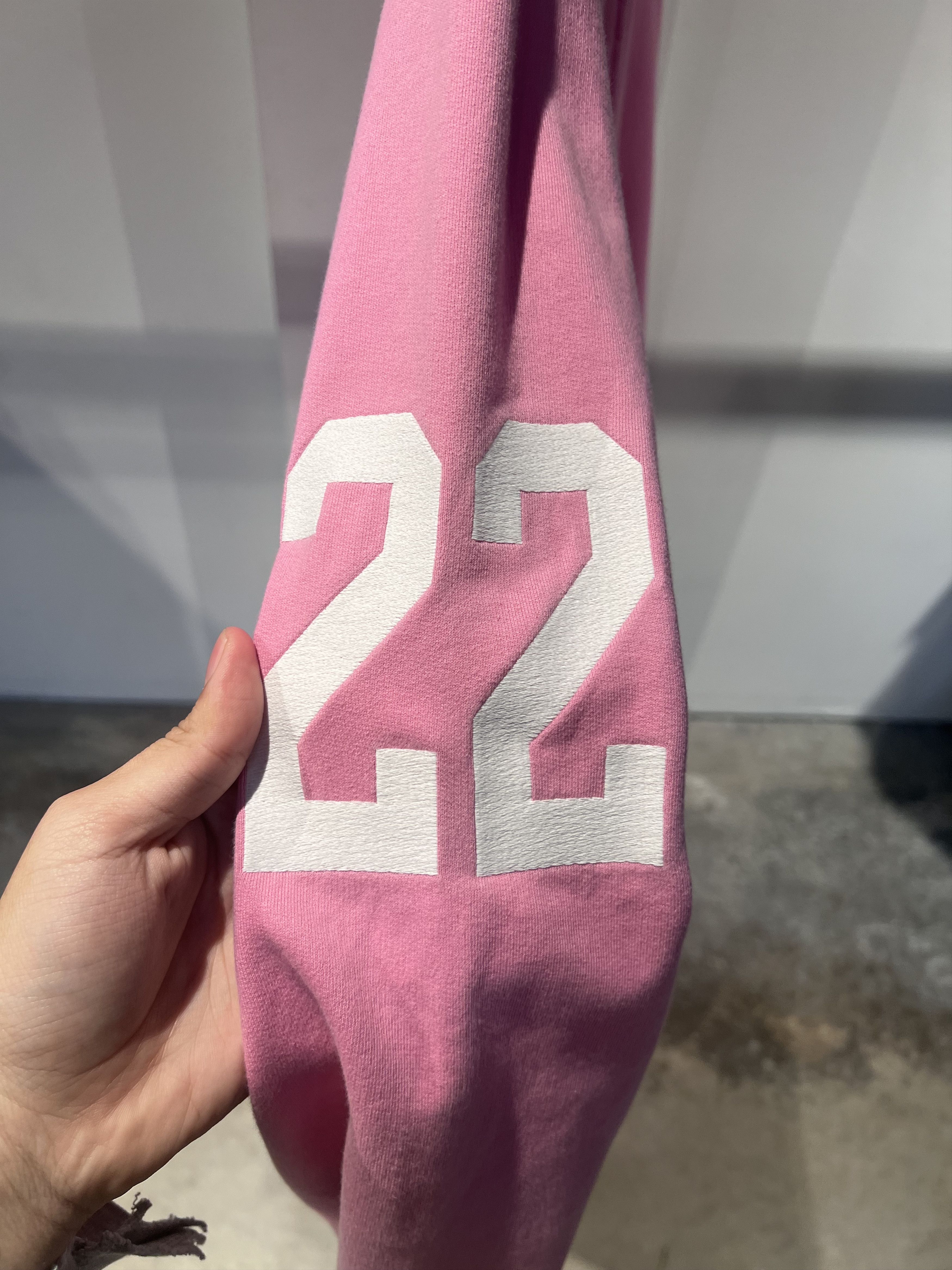 Balenciaga Balenciaga Pink Polo Zip Size US L / EU 52-54 / 3 - 4 Thumbnail