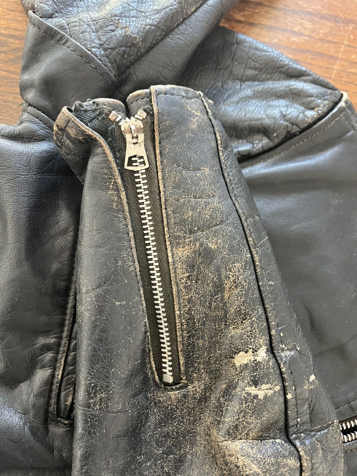Schott Vintage 1960s Schott Perfect Steerhide Cafe Racer medium 40 Size US M / EU 48-50 / 2 - 14 Thumbnail