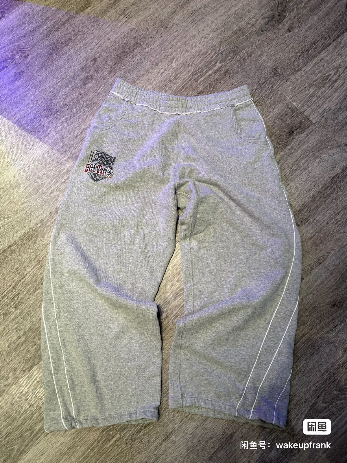 Jaded London Jaded London grey monster jogger Size US 32 / EU 48 - 1 Thumbnail