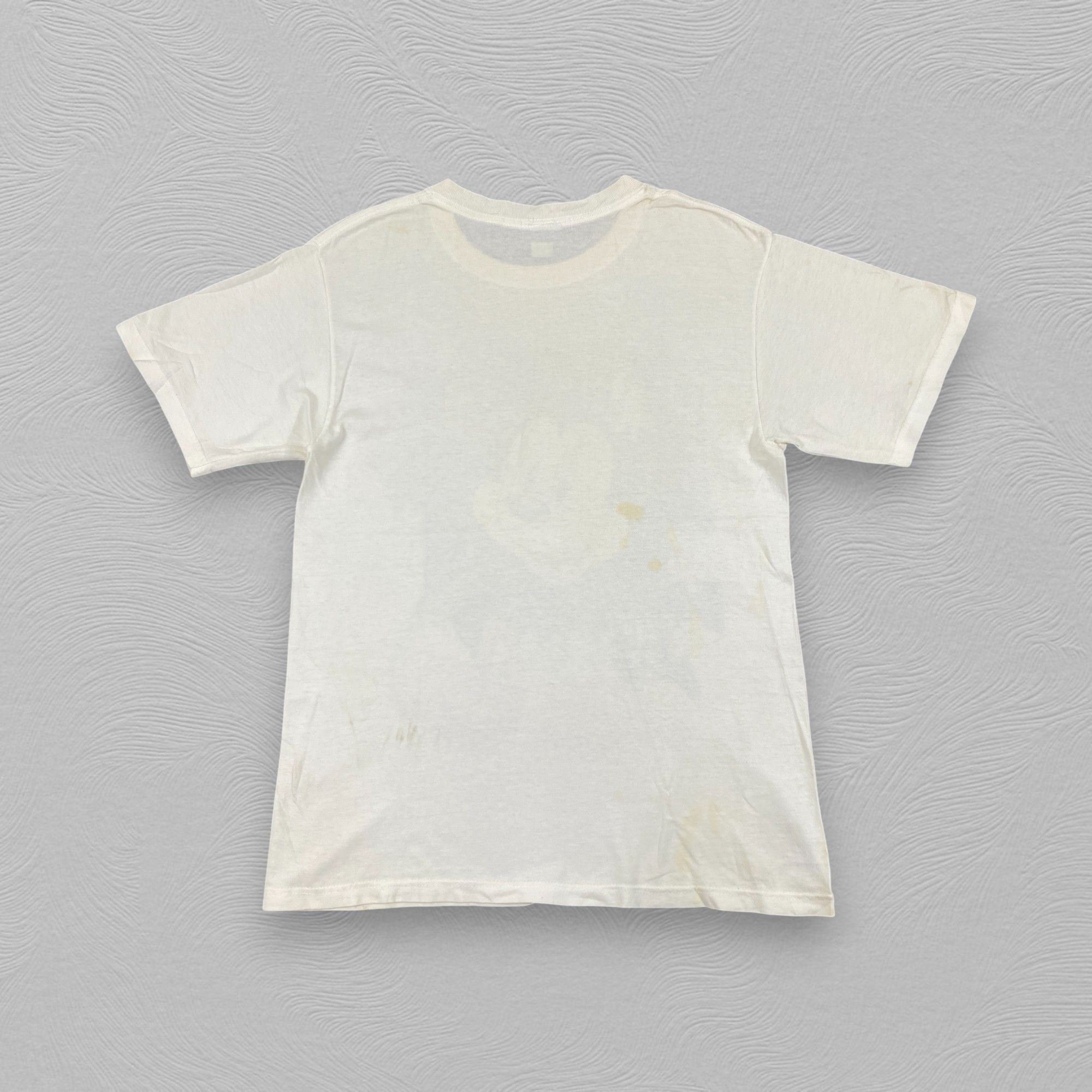 Japanese Brand Vintage Mickey Mouse Tokyo Disneyland T-Shirt -B083 Size US M / EU 48-50 / 2 - 2 Thumbnail