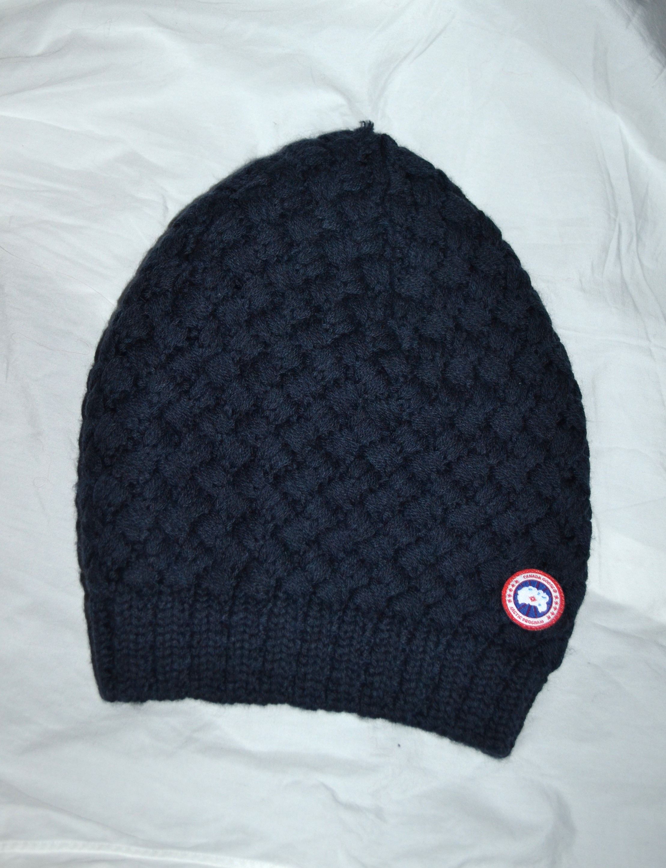 Canada Goose Canada Goose Navy Merino Wool Knitted Hat 8127-1 Size ONE SIZE - 1 Thumbnail
