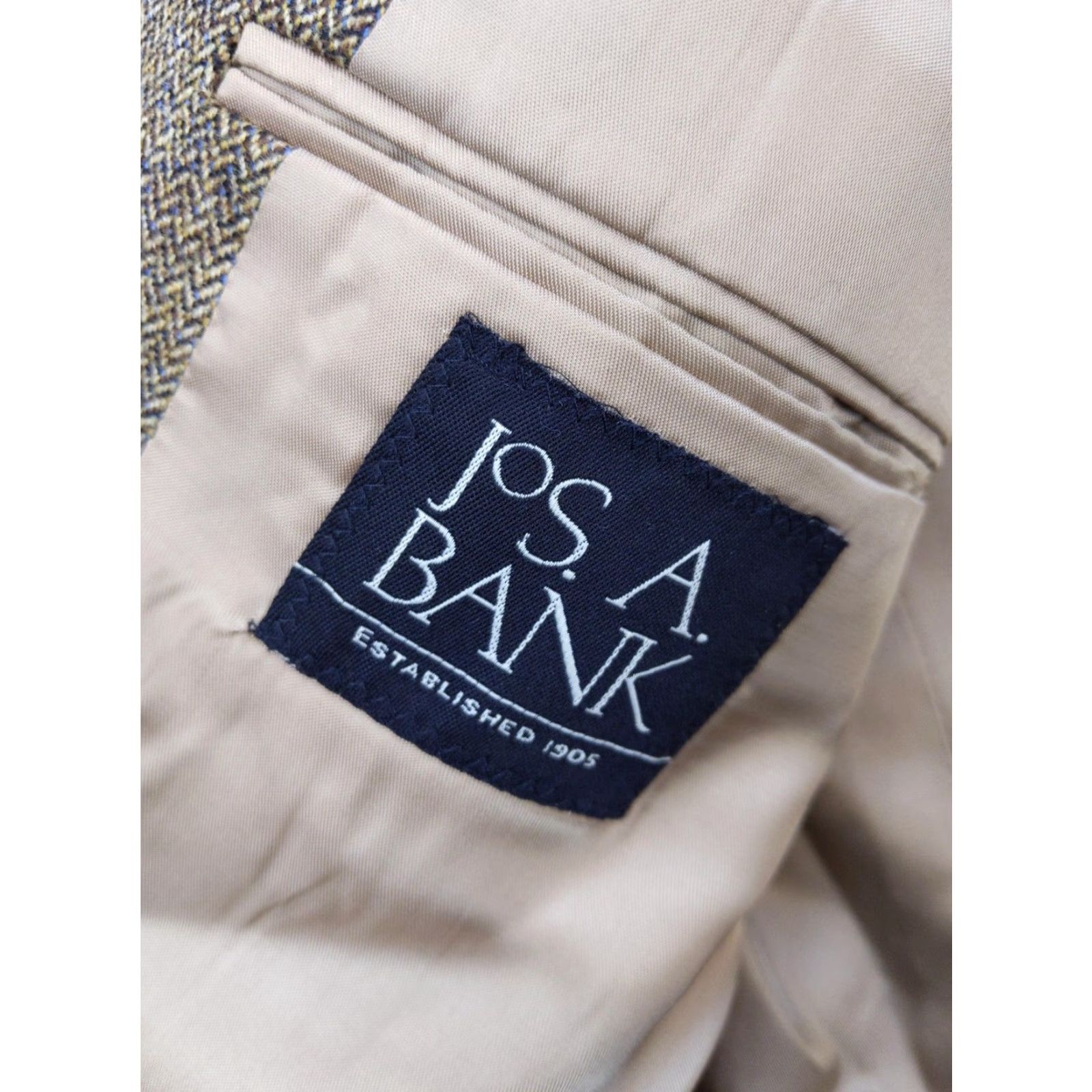 Jos. A. Bank Jos. A. Bank Sport Coat Brown Wool Herringbone Tweed 44R Mens Notch Lapel 2-Button 4-Button Sleeve Regular Jacket Coat Size US S / EU 44-46 / 1 - 6 Thumbnail