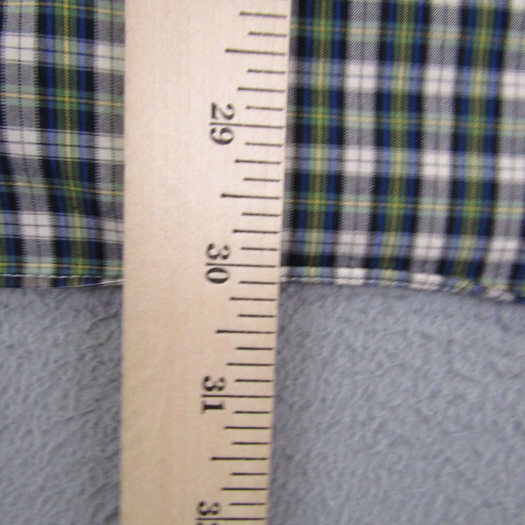 Vintage VINTAGE L.L. Bean Men's Short Sleeve Plaid Button-Up Shirt Casual Outdoor Travel Medium Blue Size US M / EU 48-50 / 2 - 6 Thumbnail