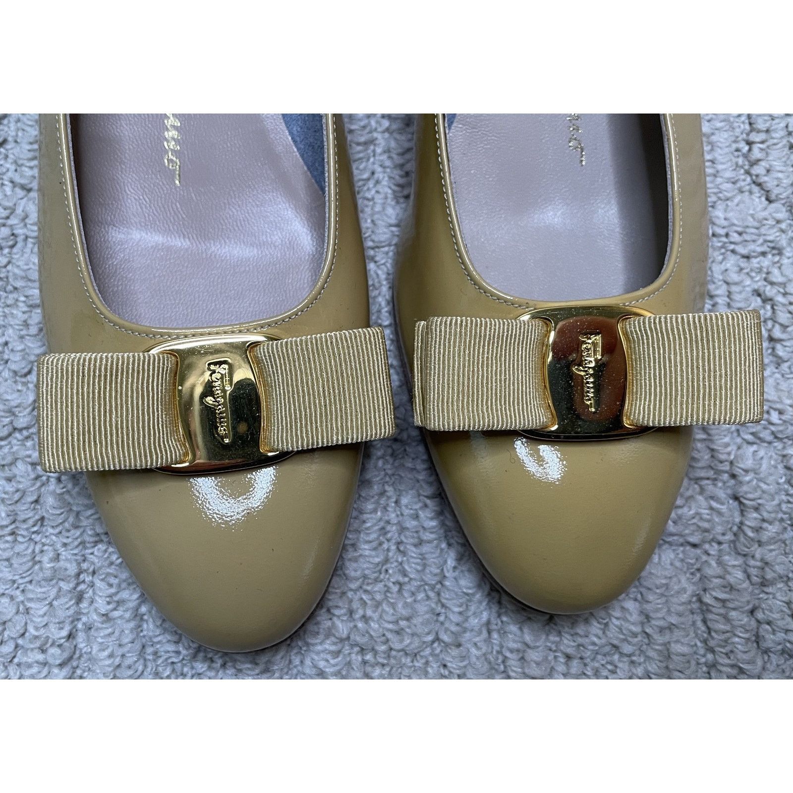 Salvatore Ferragamo Salvatore Ferragamo Pumps Womens 8 C Yellow Patent Leather Size US 8 / IT 38 - 8 Thumbnail