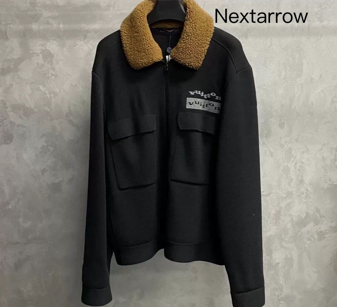 Louis Vuitton Louis Vuitton's latest black jacket Size US M / EU 48-50 / 2 - 1 Thumbnail