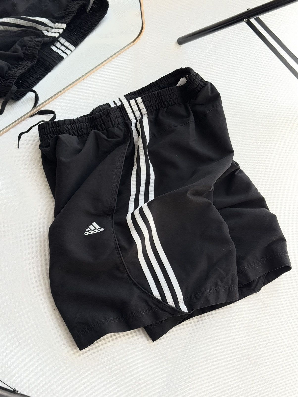 Adidas × Vintage Vintage Adidas shorts streetwear y2k style casual Size US 32 / EU 48 - 12 Thumbnail