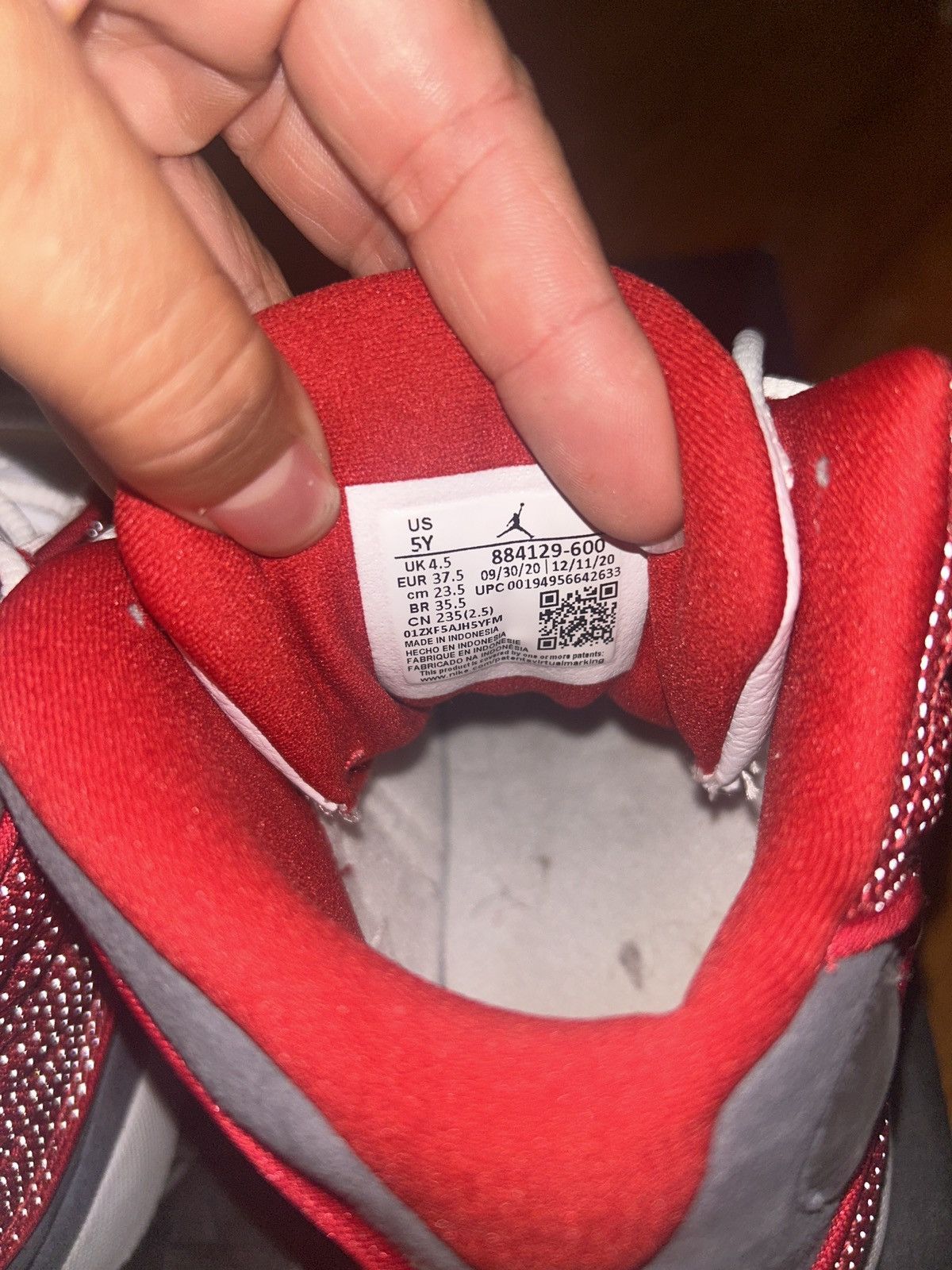 Jordan Brand Red Flint Retro 13 (GS) Size US 5 / EU 37 - 3 Thumbnail