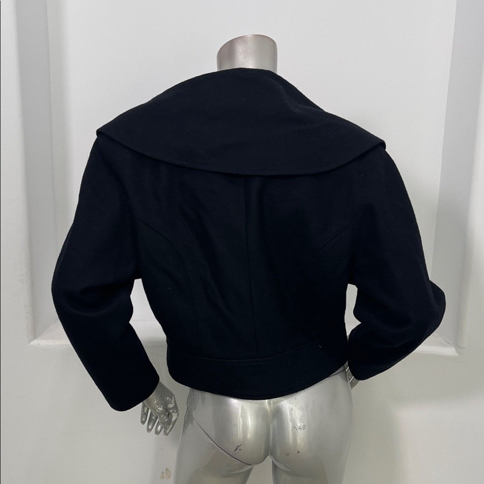 Issey Miyake iSSEY Miyake Vintage Black Cropped Jacket Gold Chain Detail Size ONE SIZE - 2 Thumbnail