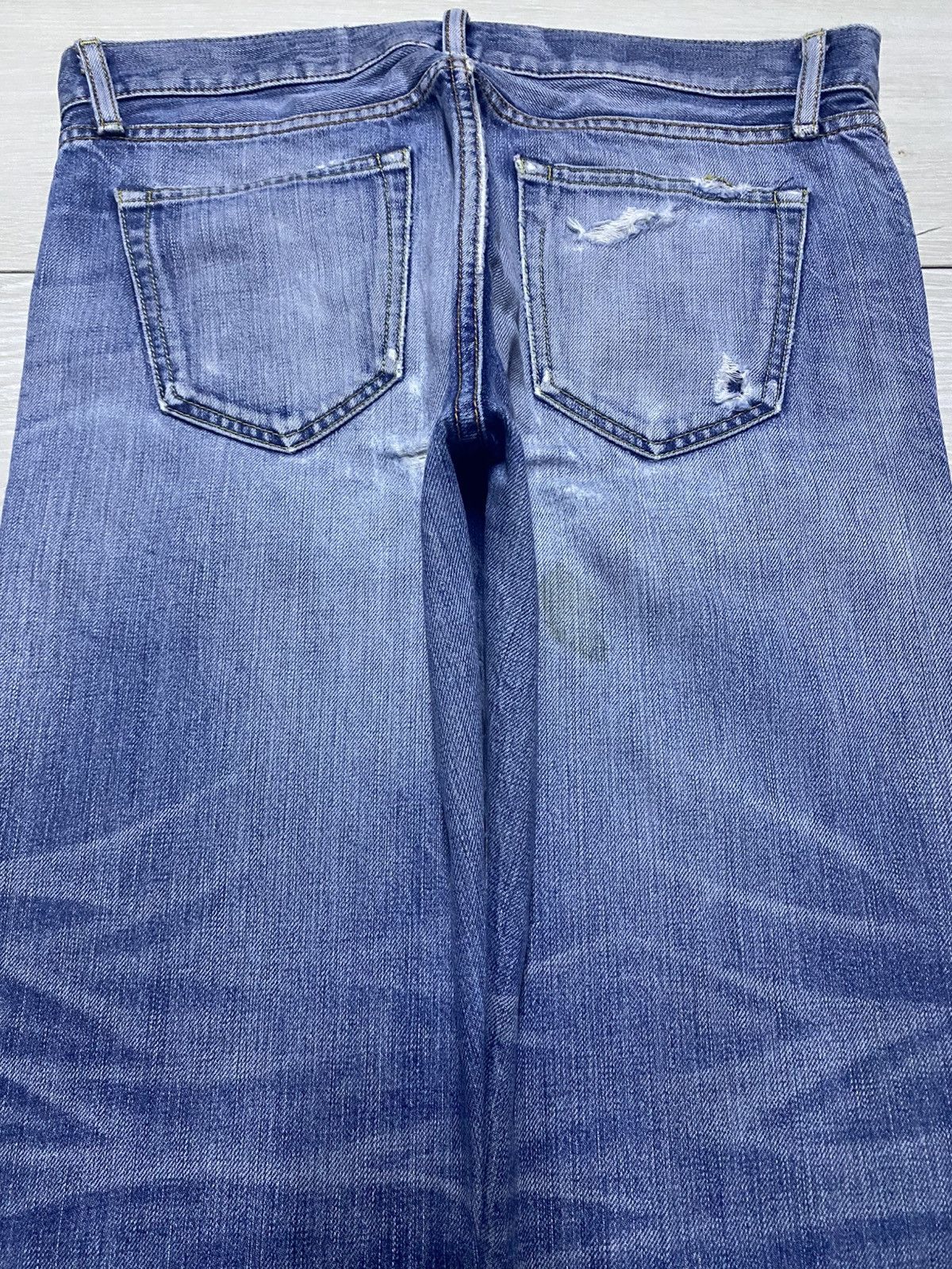 Uniqlo All Made In Japan Uniqlo Distressed ButtonFly Straight Jeans Size US 31 - 4 Thumbnail