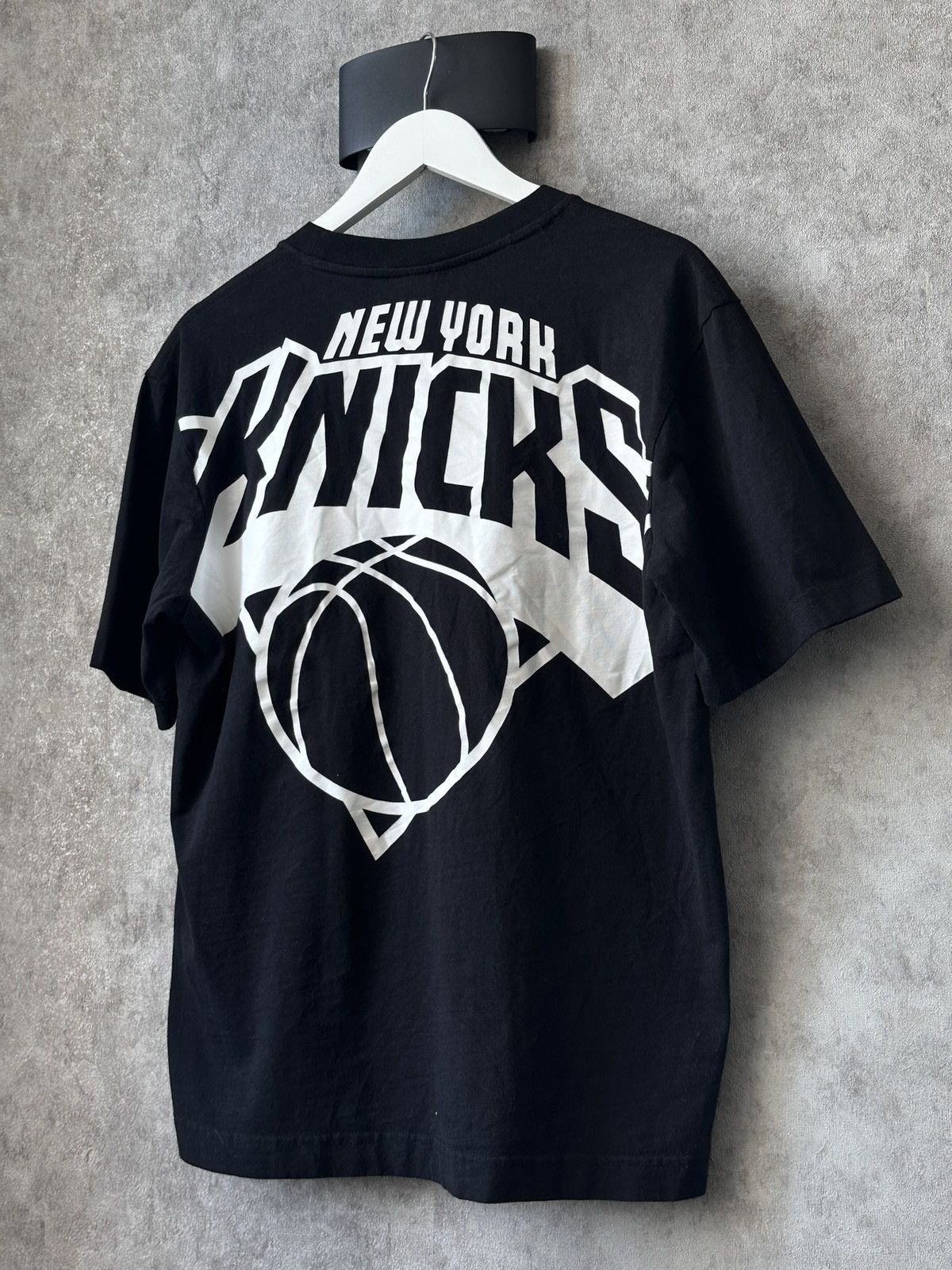 NBA KNICKS NEW YORK T SHIRT Size US M / EU 48-50 / 2 - 9 Thumbnail
