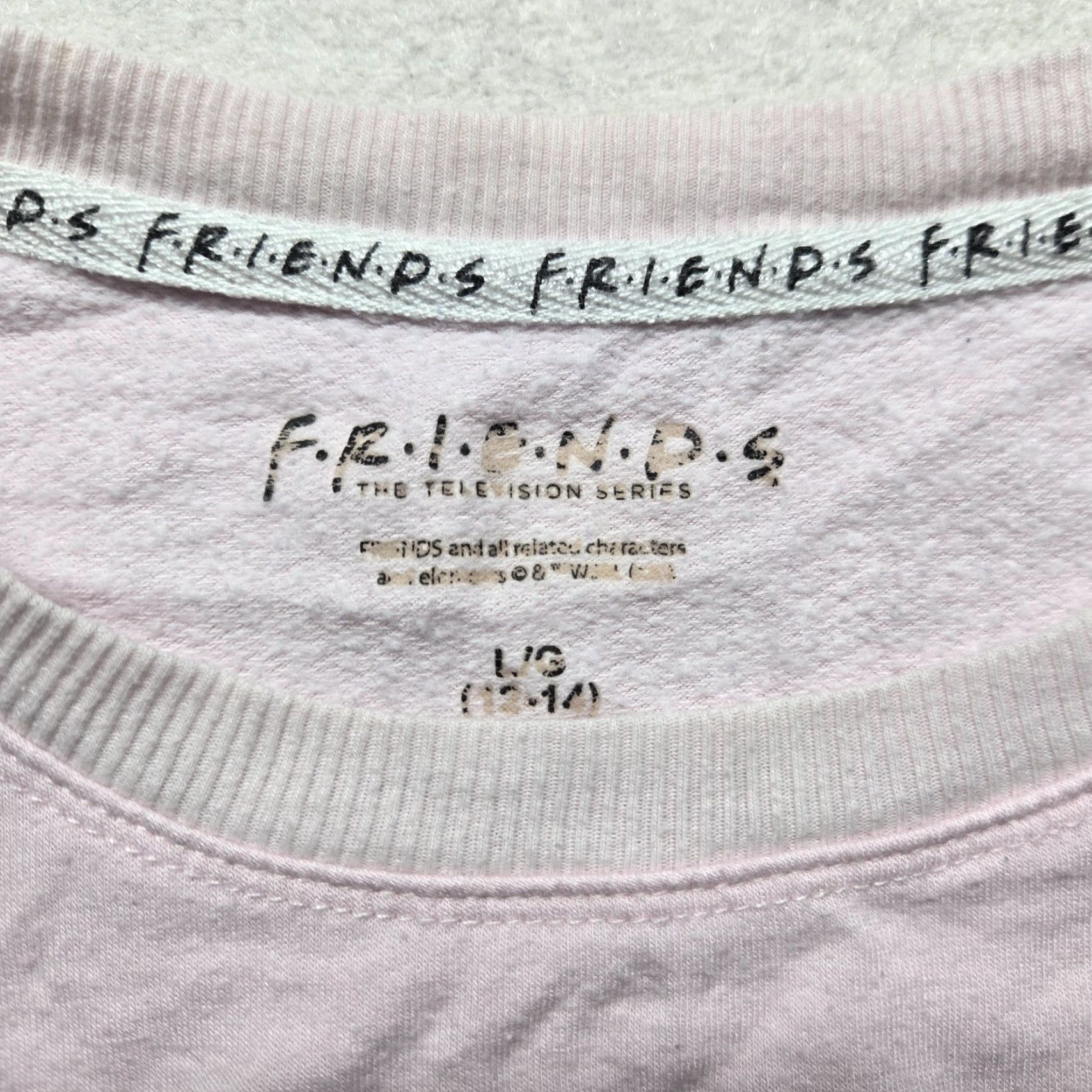 Pinko Friends Shirt Women's L Pink 100% Cotton Graphic Tee 90s Retro Classic T-Shirt Mens Women Size L / US 10 / IT 46 - 3 Thumbnail