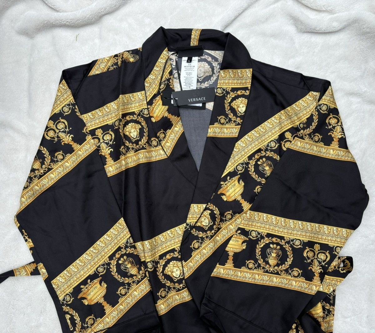 Versace Versace Black / Gold Baroque Silk Robe Size US L / EU 52-54 / 3 - 2 Thumbnail